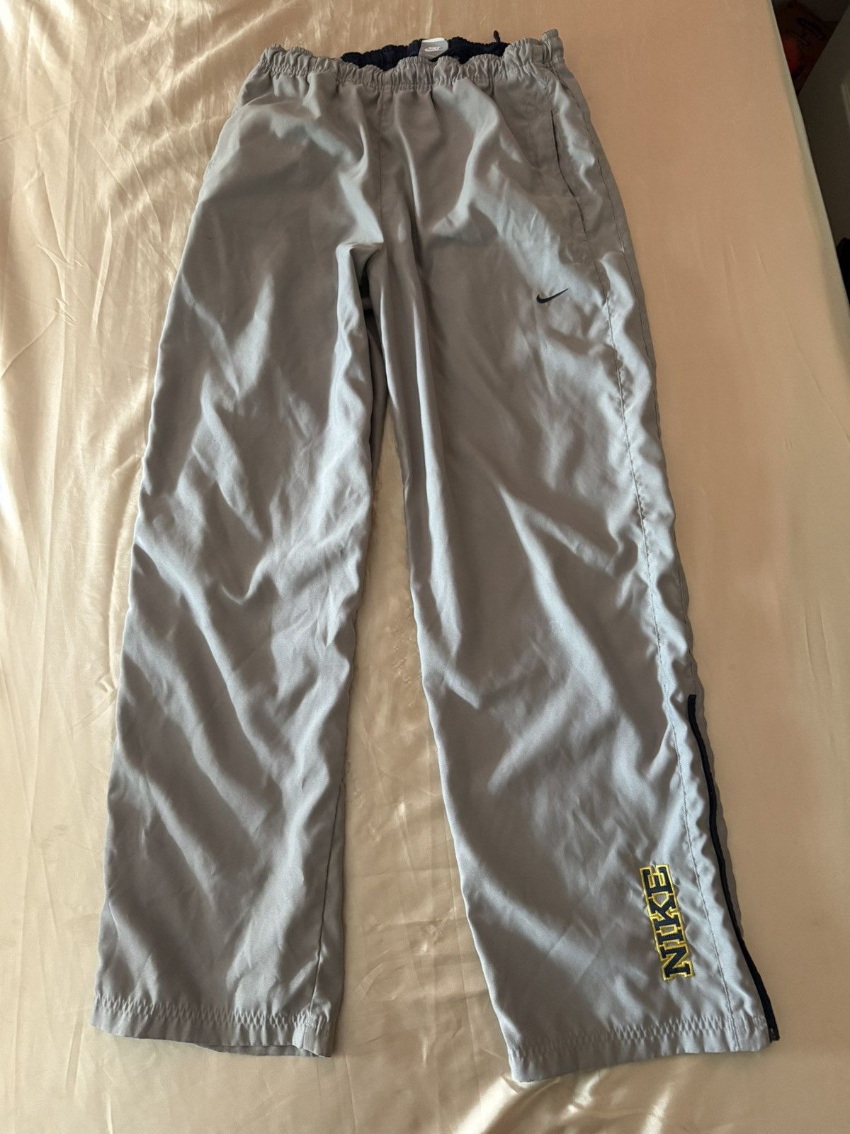Nike NIKE TRACK PANTS Size US 32 / EU 48 - 1 Thumbnail