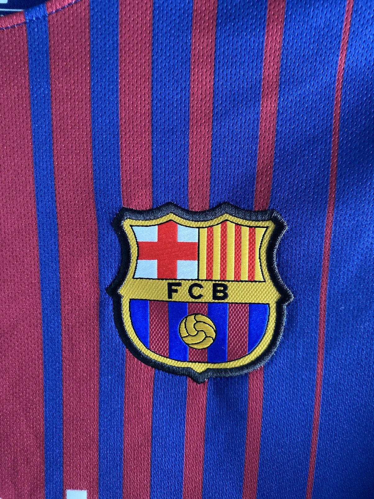 Designer × Nike FC Barcelona 2017 Home Kit Size US XS / EU 42 / 0 - 5 Thumbnail