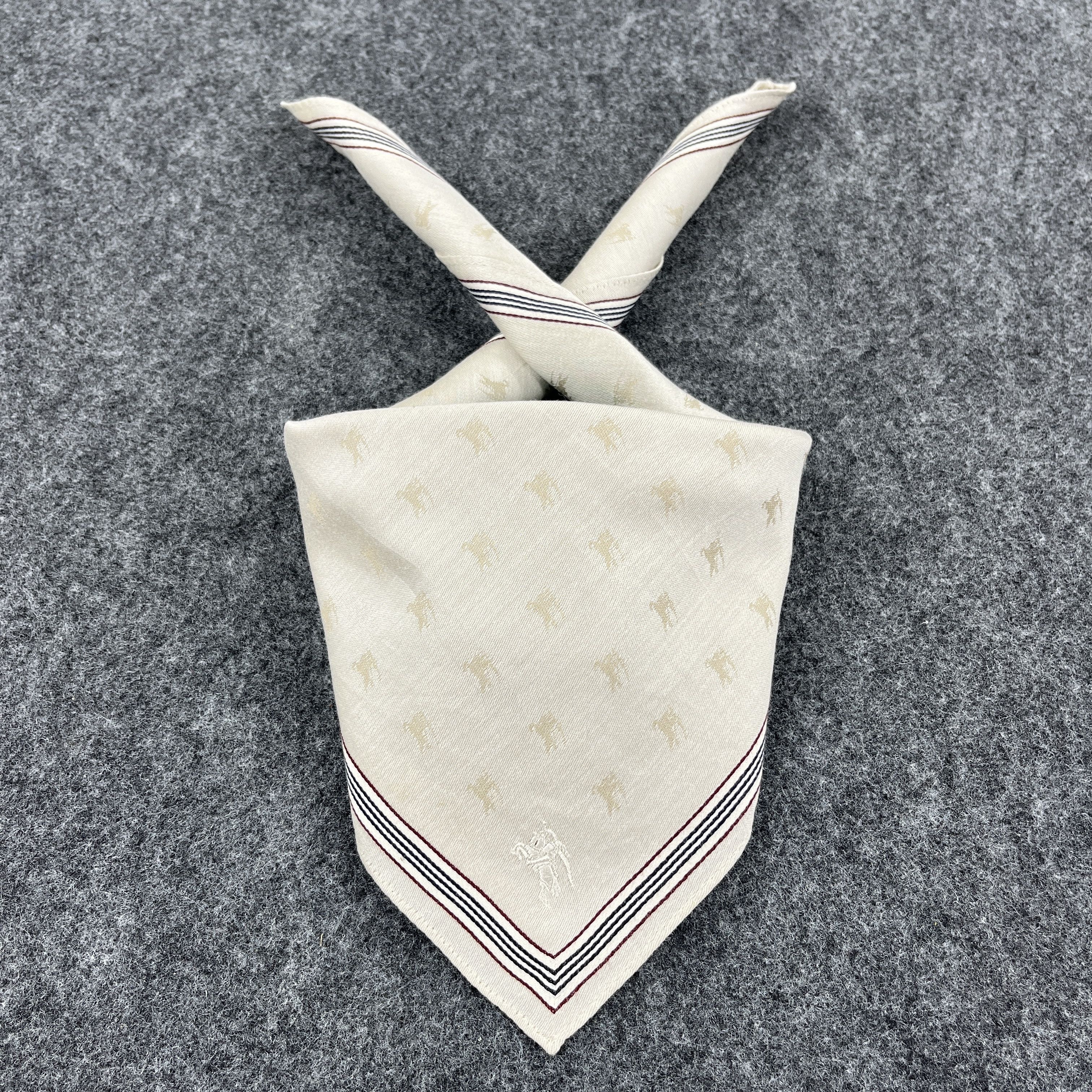 Burberry Burberry Handkerchief / Bandana / Neckerchief B295 Size ONE SIZE - 1 Thumbnail