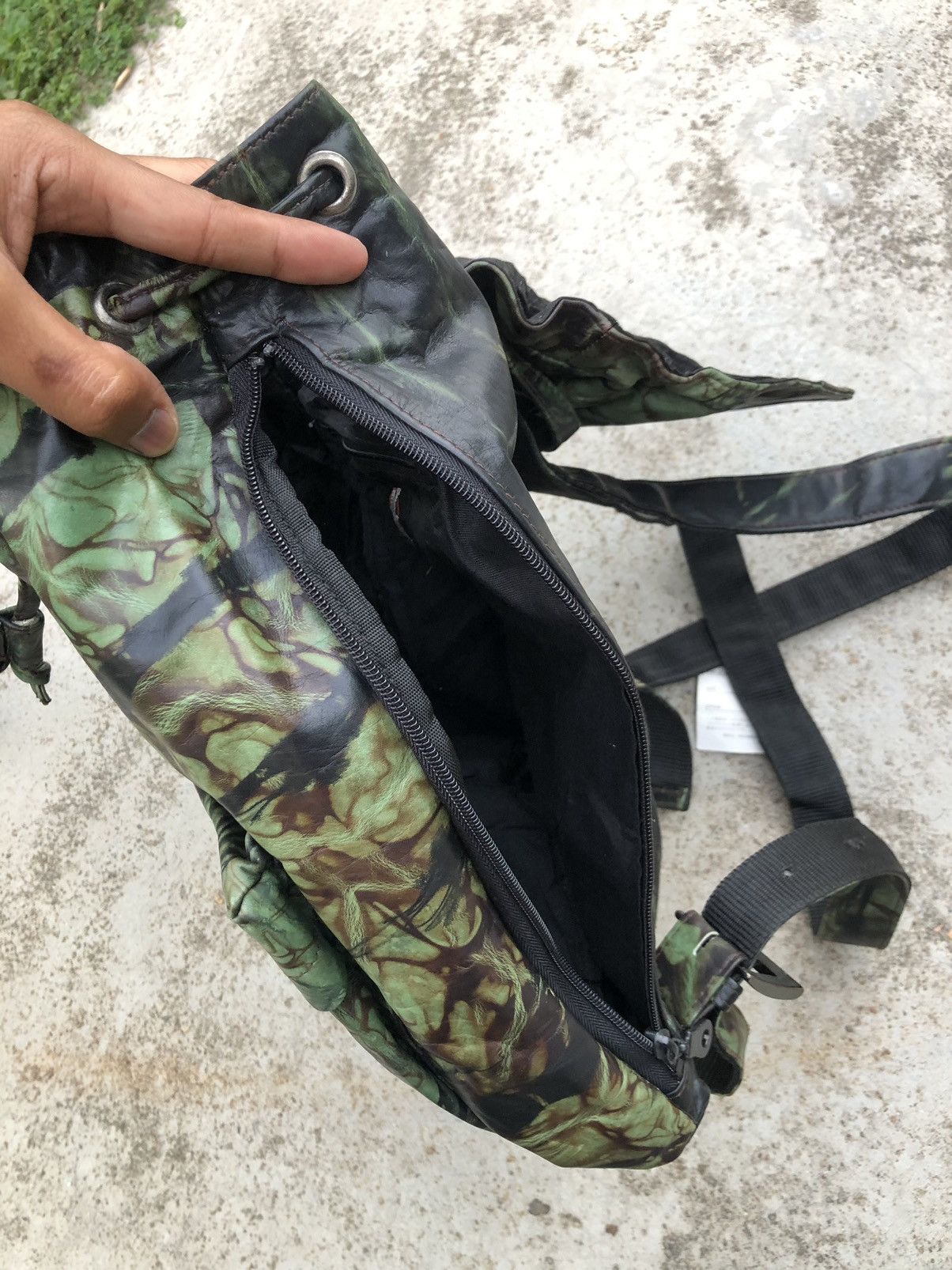 Jean Paul Gaultier VINTAGE JEAN PAUL GAULTIER CAMO STYLE LEATHER BACKPACK Size ONE SIZE - 9 Thumbnail