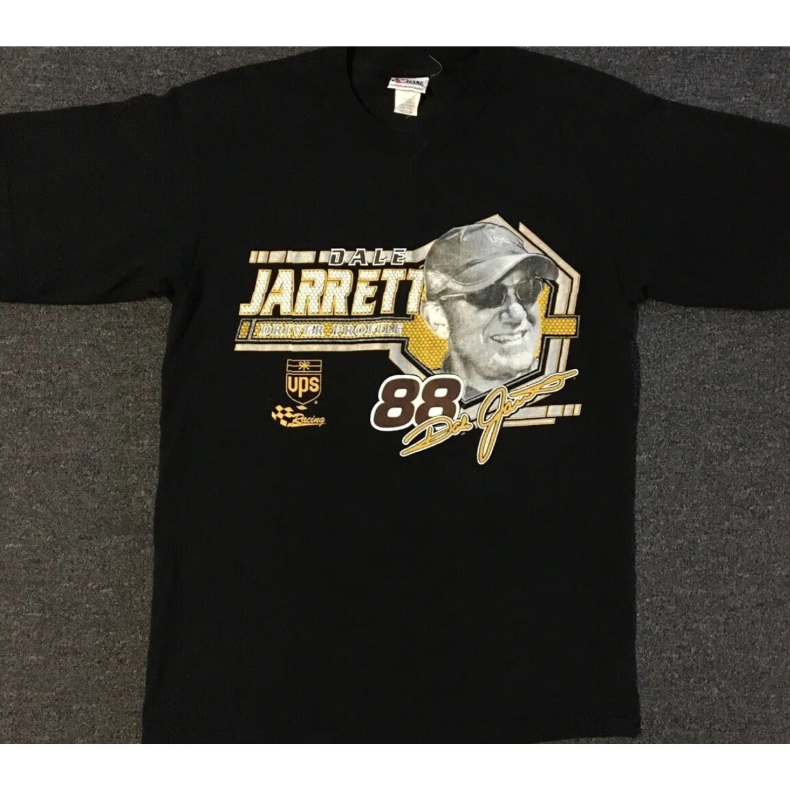 Chase Authentics VINTAGE NASCAR Dale Jarrett Faded All Over Print Shirt M Chase Authentics M Black All Over Print 90s Racing Car USA Mens Size US M / EU 48-50 / 2 - 2 Thumbnail
