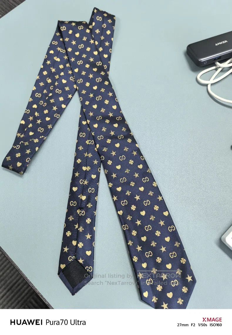 Gucci Gucci Little bee with a tie Size ONE SIZE - 1 Thumbnail