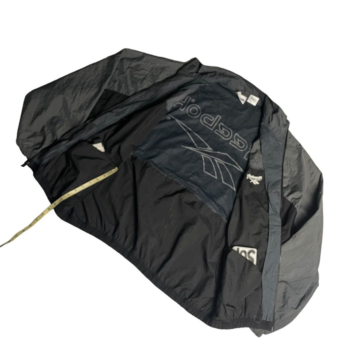 Reebok × Vintage VINTAGE REEBOK EMBROIDERED SPELL OUT WINDBREAKER JACKET Size US L / EU 52-54 / 3 - 9 Thumbnail