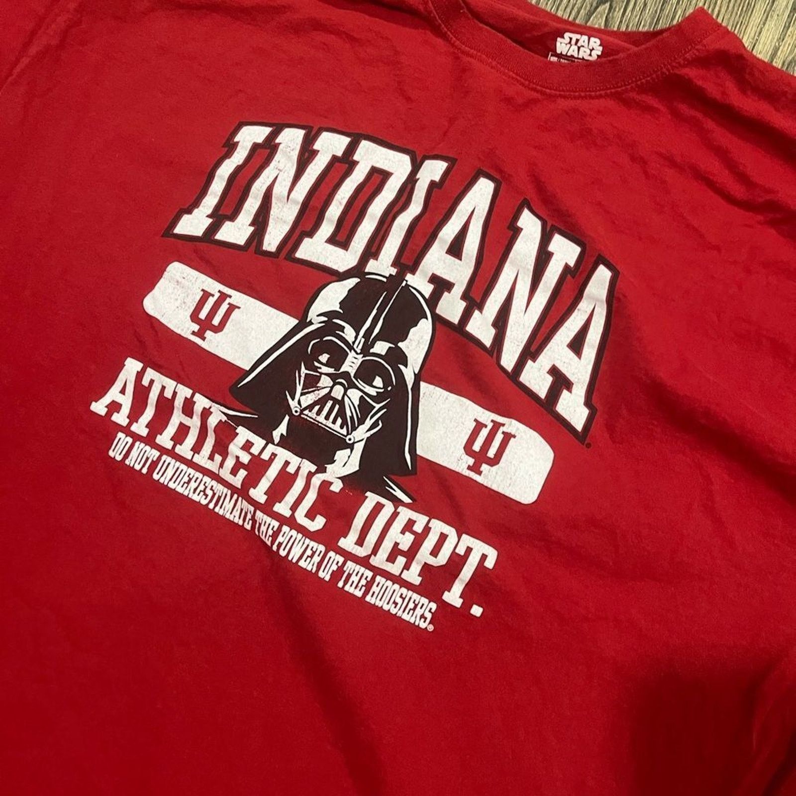 Star Wars Star Wars Darth Vader Graphic T-Shirt Short Sleeve Red 2XL Size US XXL / EU 58 / 5 - 2 Thumbnail
