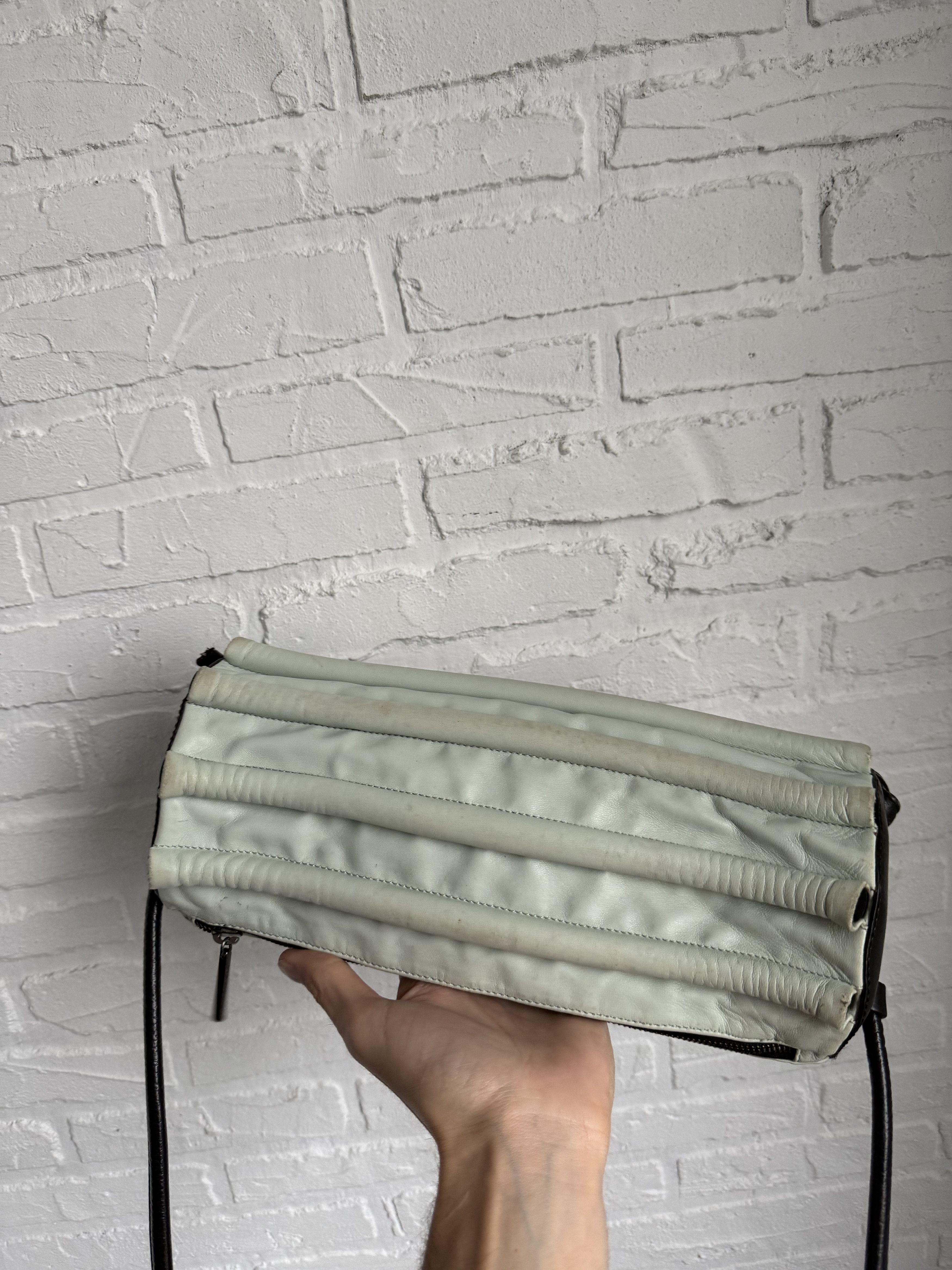 Other RARE Avantgarde Borgonese cylinder tube leather bag Size ONE SIZE - 10 Thumbnail
