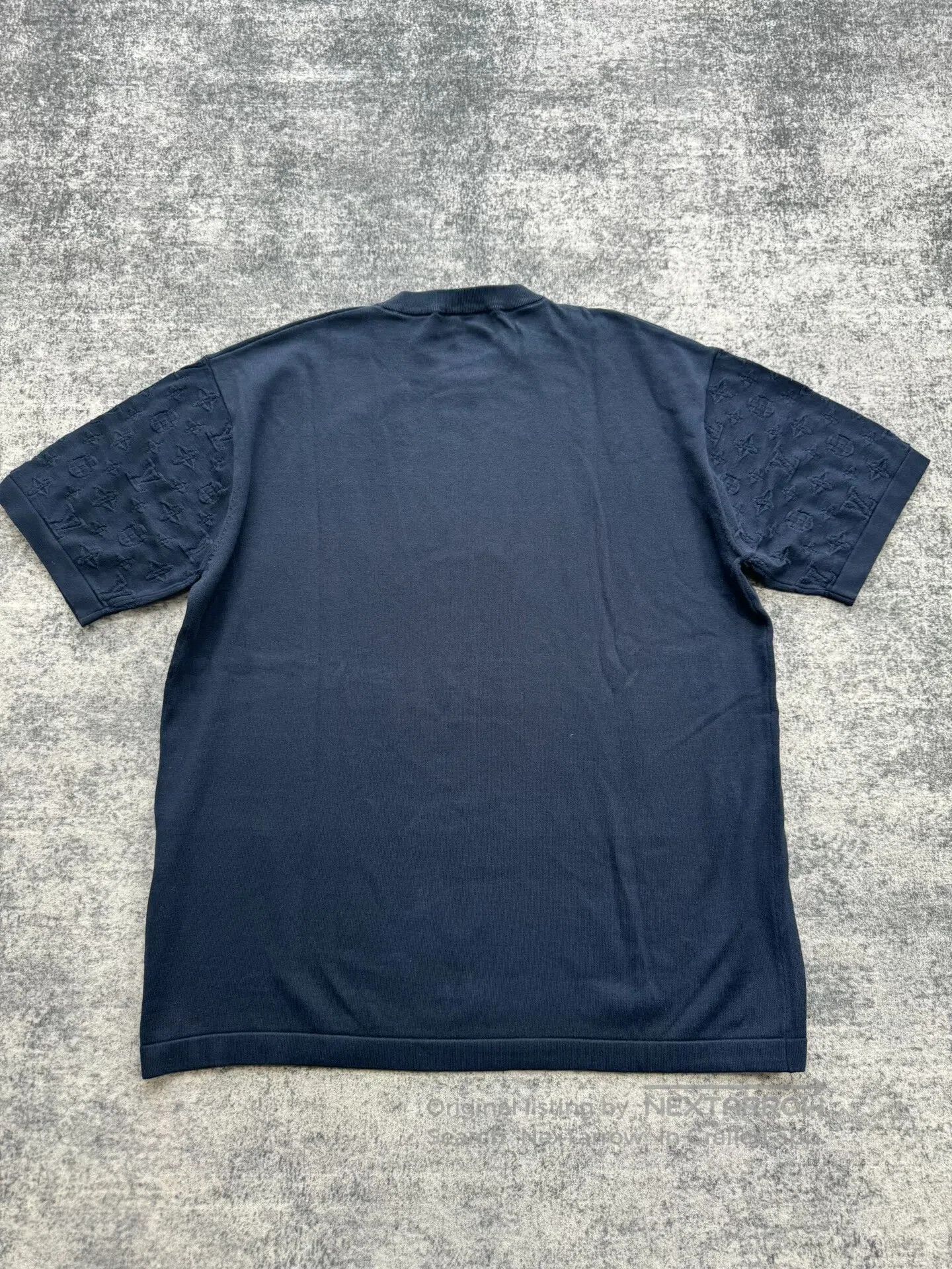 Louis Vuitton Louis Vuitton Navy Blue Arm All-Over Embossed Print Knit S Size US L / EU 52-54 / 3 - 2 Thumbnail