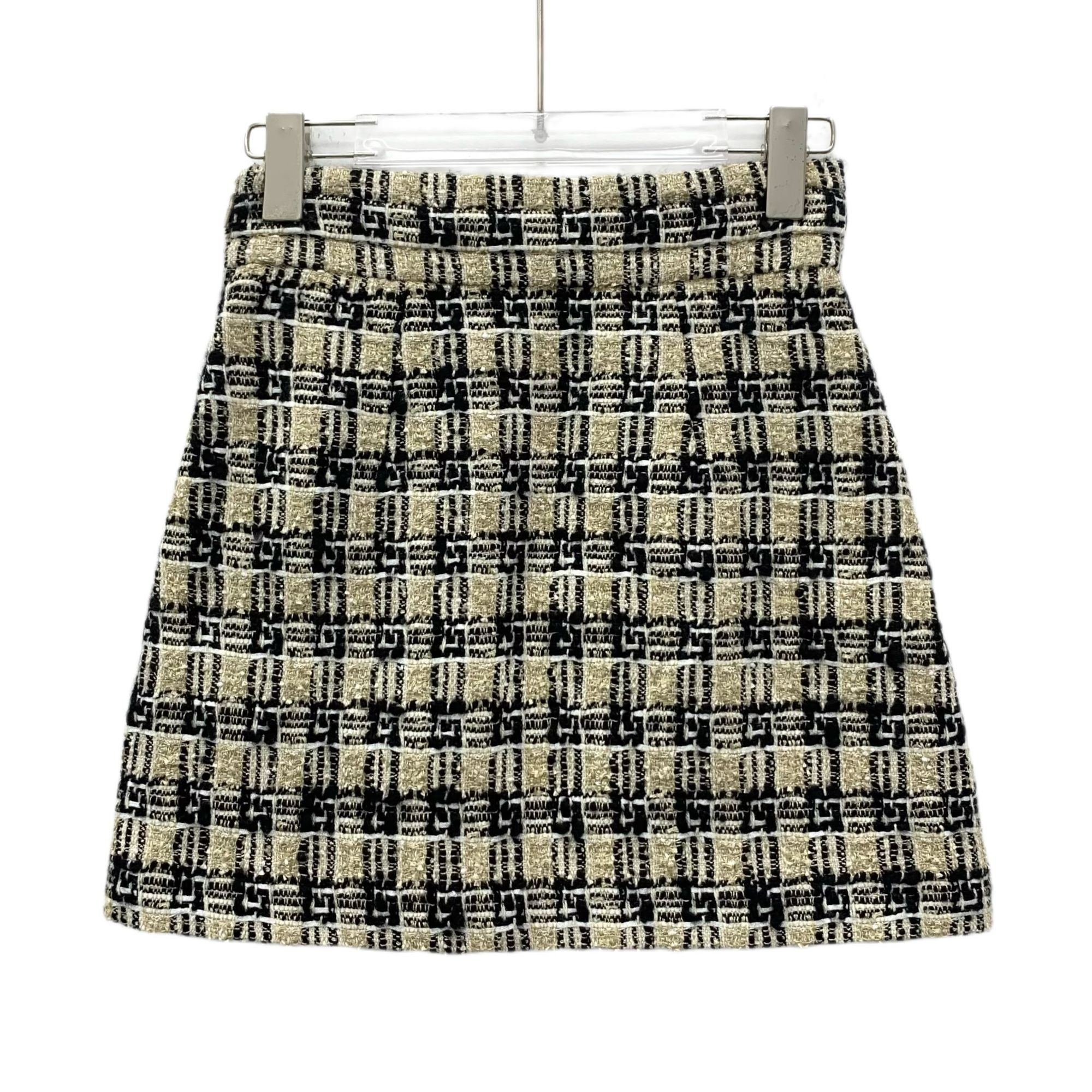Gucci Gucci Womens Tweed Mini Skirt Size 36 Black & Gold Checkered Size 36" / US 14 / IT 50 - 1 Thumbnail