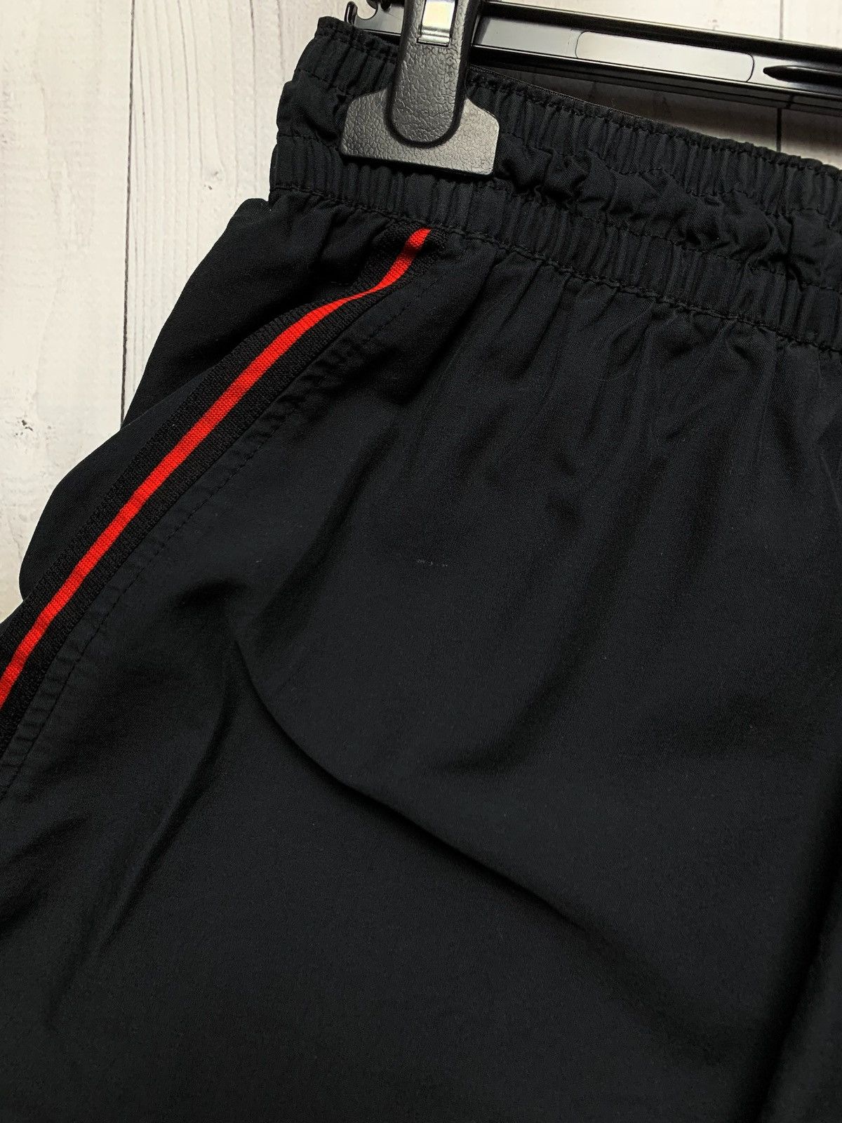 Reebok × Vintage Vintage Reebok Liverpool soccer shorts size L black Size US 34 / EU 50 - 3 Thumbnail