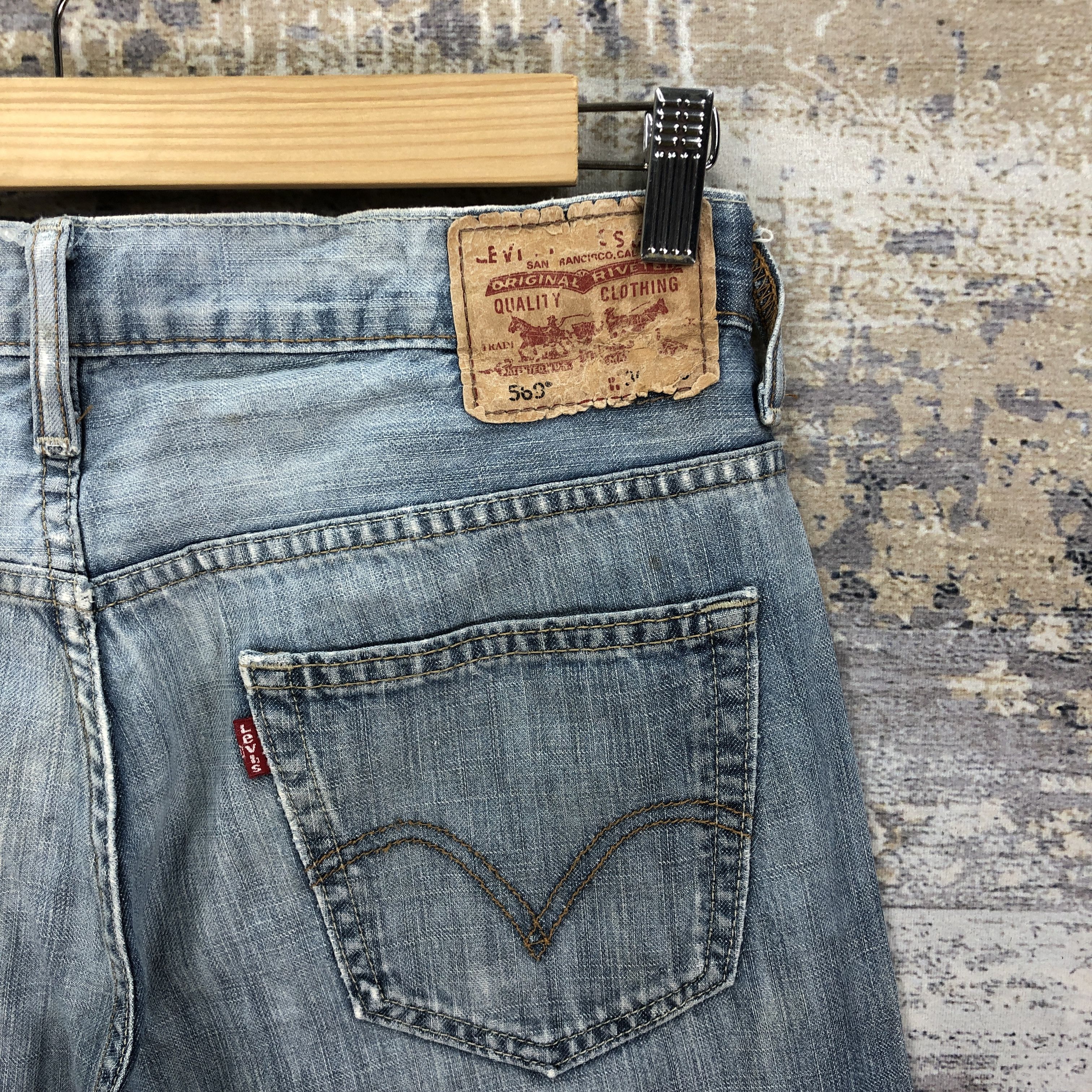 Levi's Vintage Levis 569 Faded Baggy Jeans Levi's Light Wash Denim Size US 32 / EU 48 - 5 Thumbnail