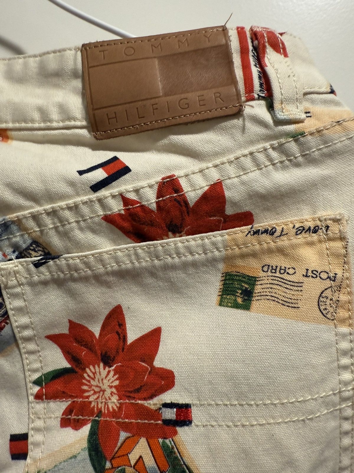 Tommy Hilfiger Tommy Hilfiger Postage Print Vintage Capri Jeans Size 27" / US 4 / IT 40 - 7 Thumbnail
