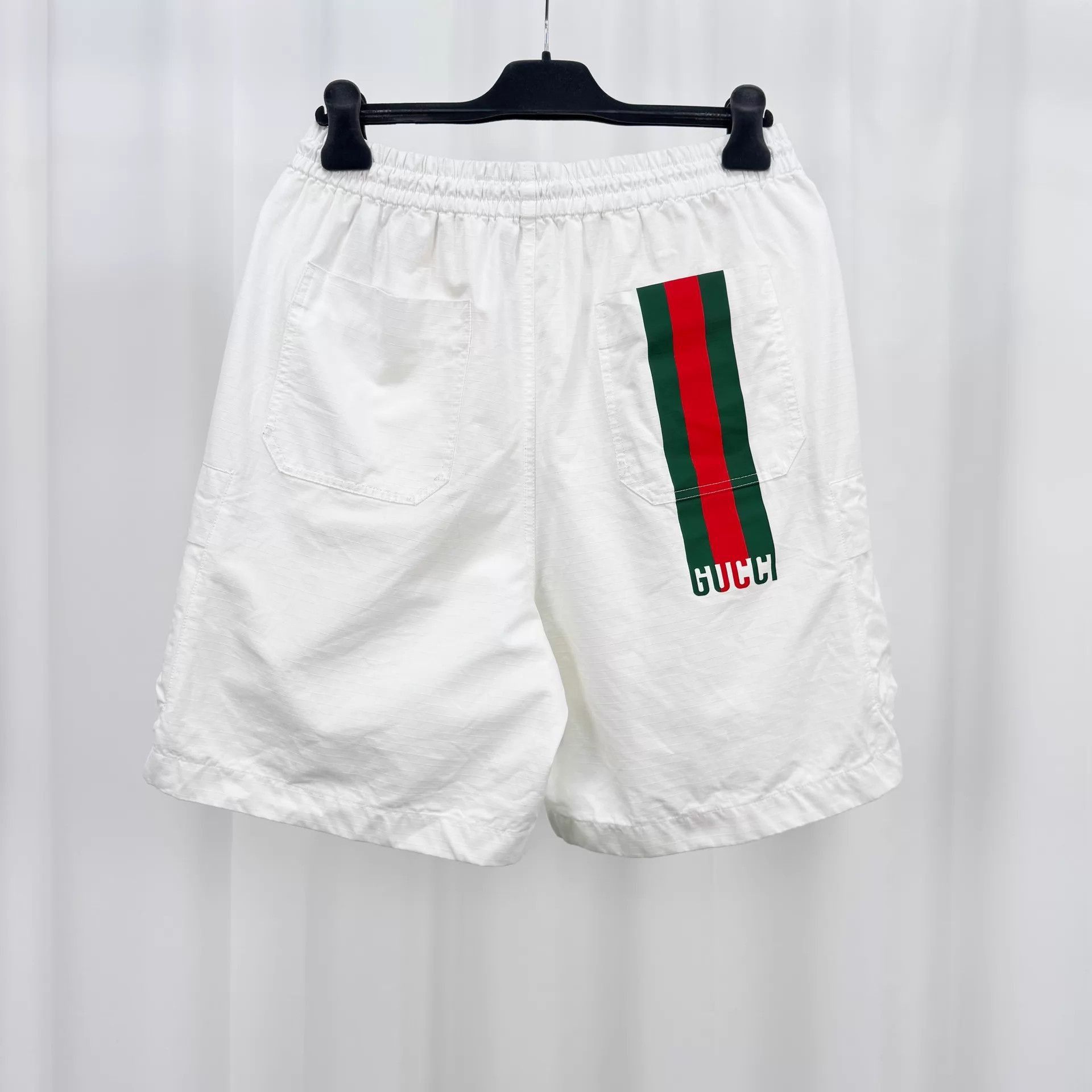 Gucci White Shorts with Striped Pocket Detail Size US 30 / EU 46 - 1 Thumbnail