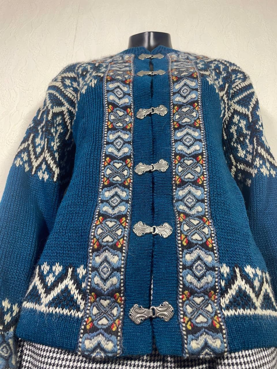 Nordstrom Norwegian NORDSTRIKK Wool Cardigan Sweater, size 42-48 Size L / US 10 / IT 46 - 3 Thumbnail