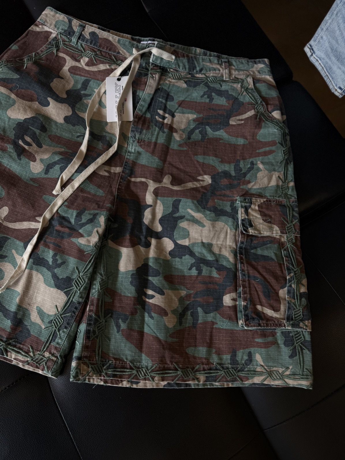 Vale Valley Green Camo Wire Shorts Size 36 (NEW) Size US 36 / EU 52 - 3 Thumbnail