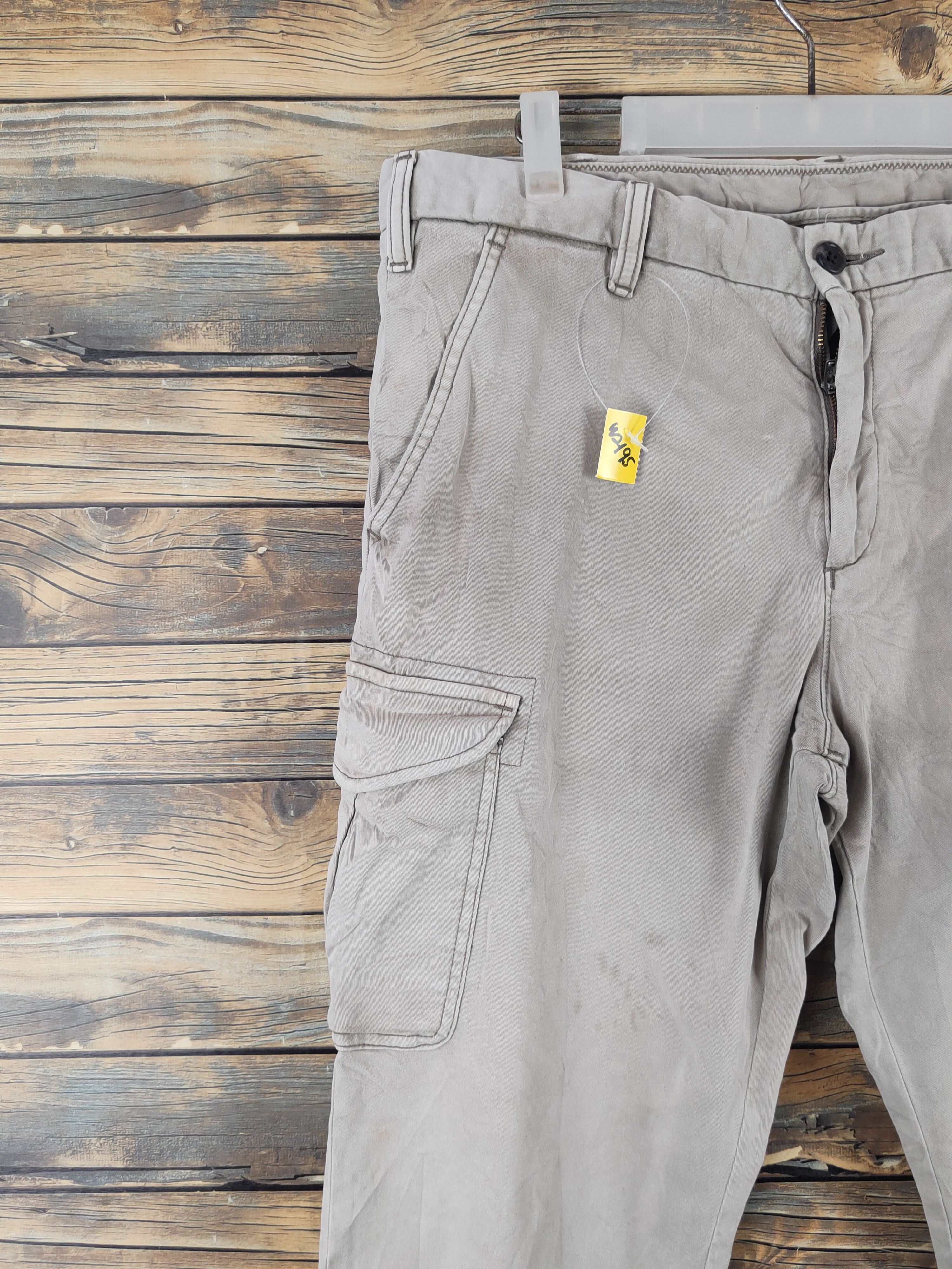 Japanese Brand Uniqlo Beige Multipocket Tactical Cargo Pants #W2195 Size US 35 - 3 Thumbnail