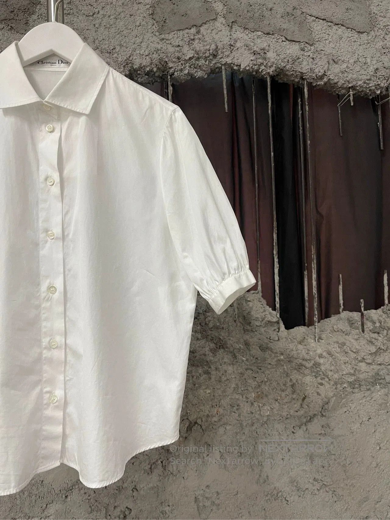 Dior dior short sleeve bee shirt size 34. Size US XS / EU 42 / 0 - 4 Thumbnail