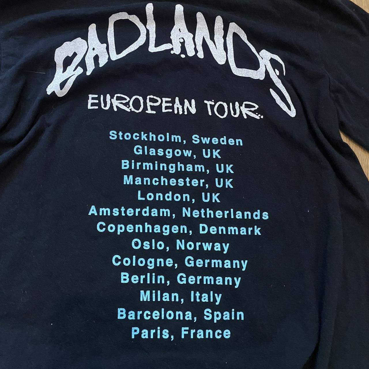 Other Badlands black and blue tshirt #Badlands Size US S / EU 44-46 / 1 - 4 Thumbnail