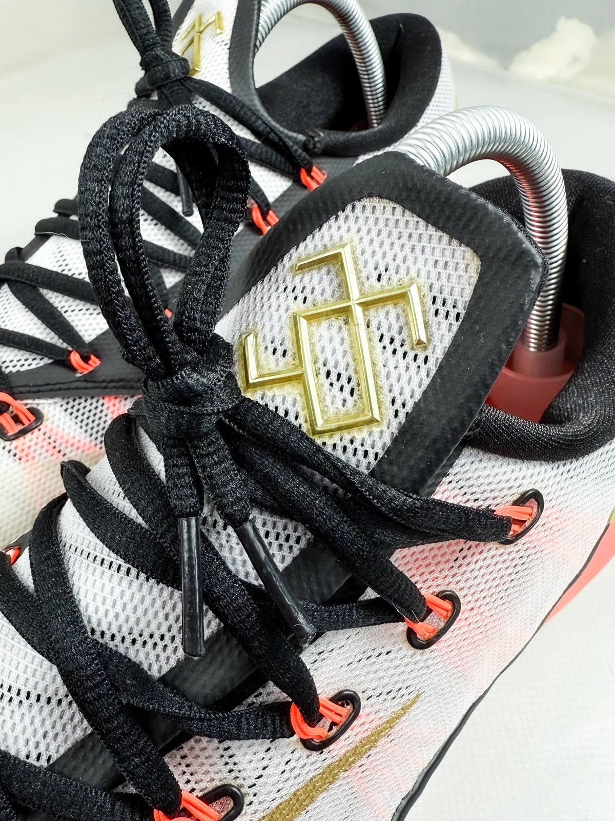 Nike Nike KD 6 Elite “Gold” | US 10 | Gently Used Size US 10 / EU 43 - 6 Thumbnail