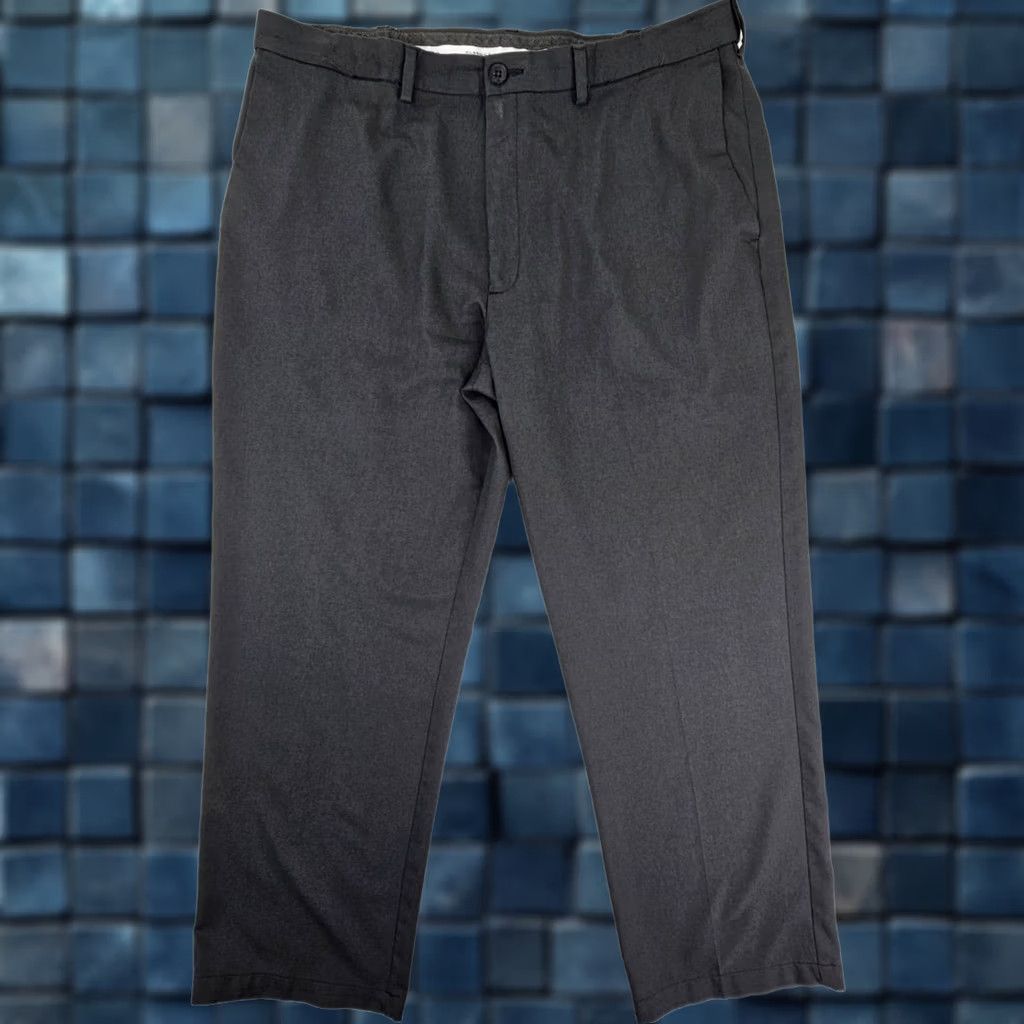 Haggar Haggar Cool 18 Pro Classic Pants Men 40x30 Gray Dress Slacks Stretch Comfort Size US 40 / EU 56 - 1 Thumbnail