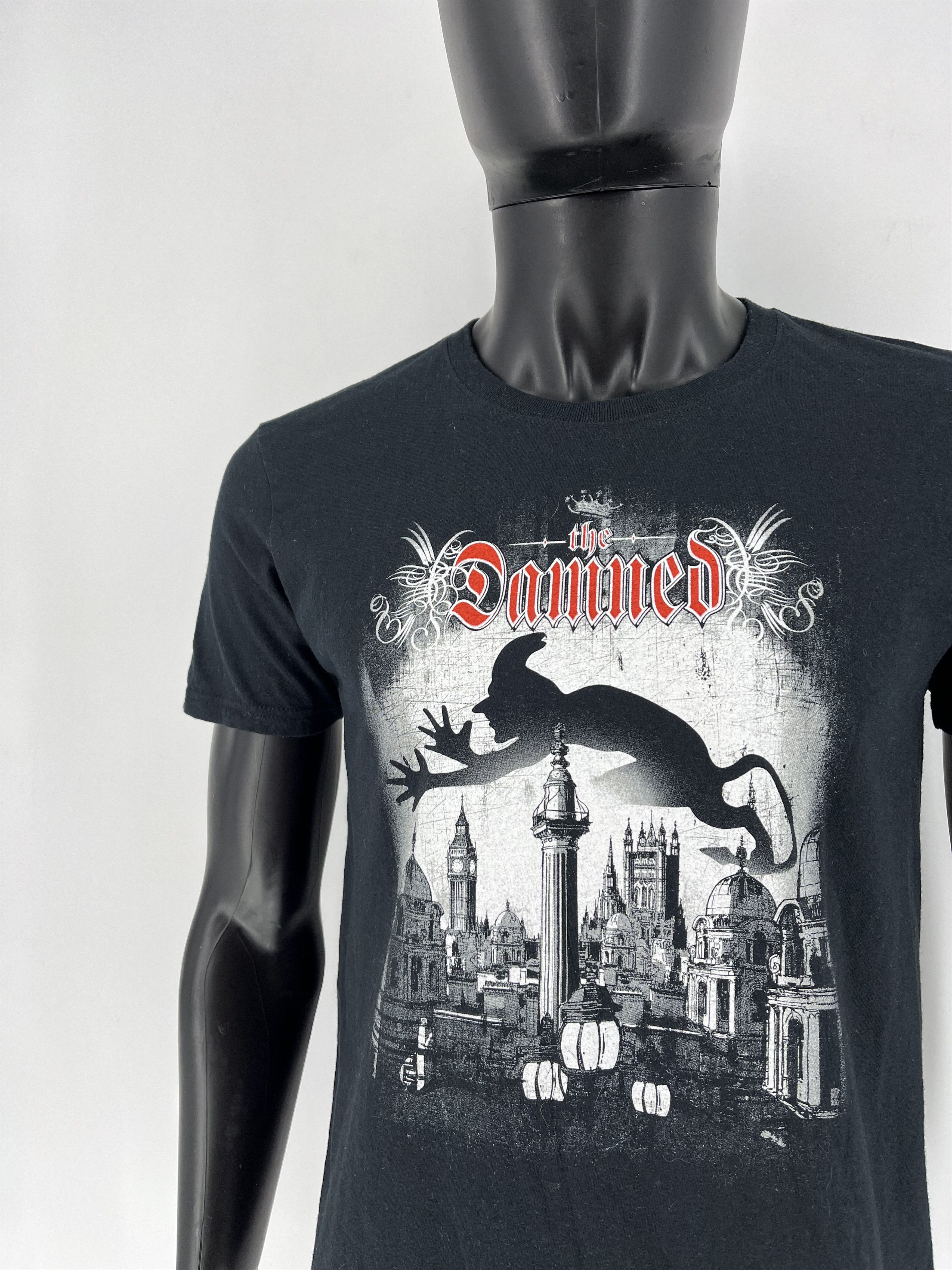 Band Tees × Vintage Vintage 90s The DAMNED Punk Rock T-Shirt Rare Retro Hype Y2K Size US M / EU 48-50 / 2 - 6 Thumbnail