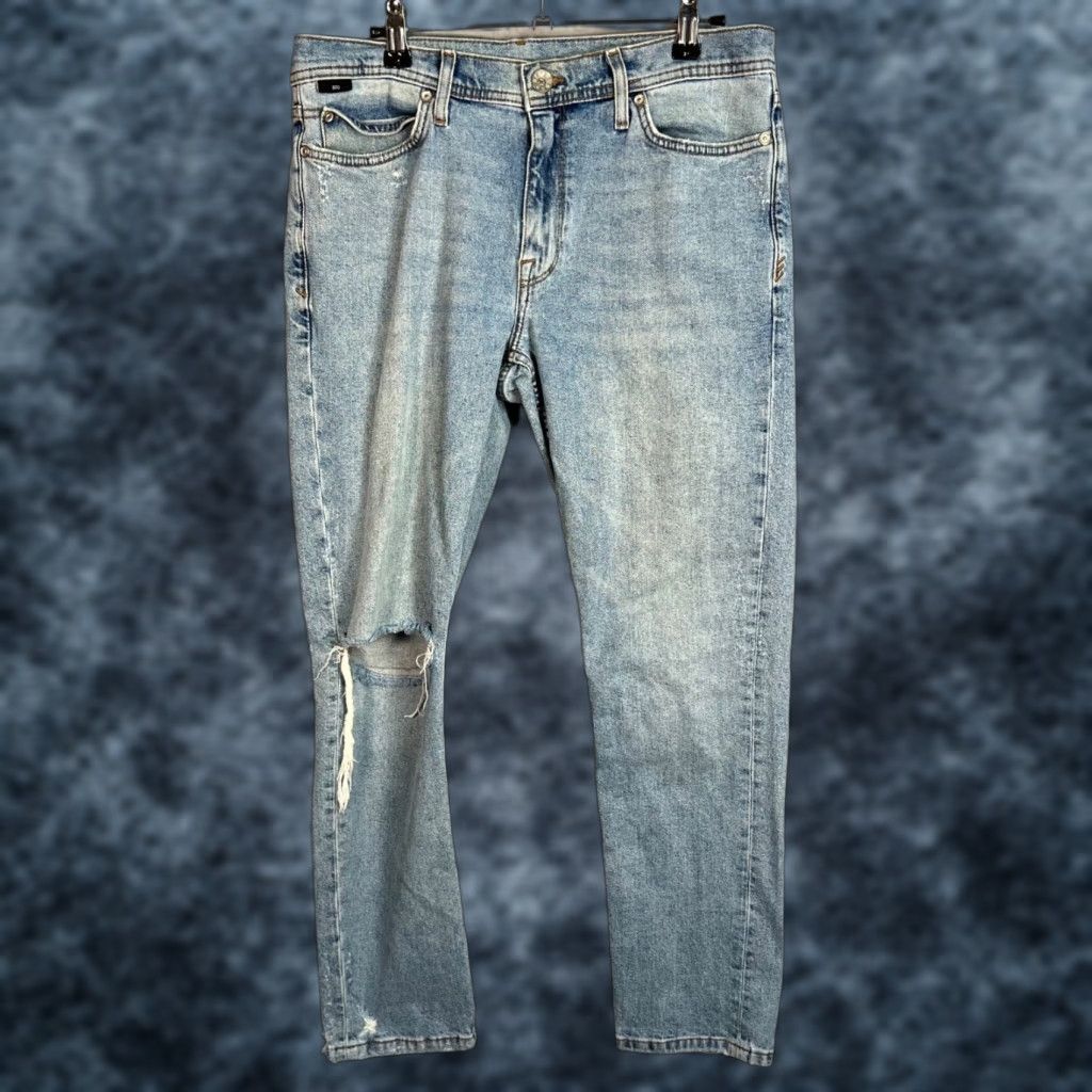 Bdg BDG Mens Jeans 32 x 30 Blue Distressed Light Wash Skinny Cotton Blend Denim Slim 5-Pocket Mens Regular Inseam 28 Vintage No Size US 32 / EU 48 - 1 Thumbnail