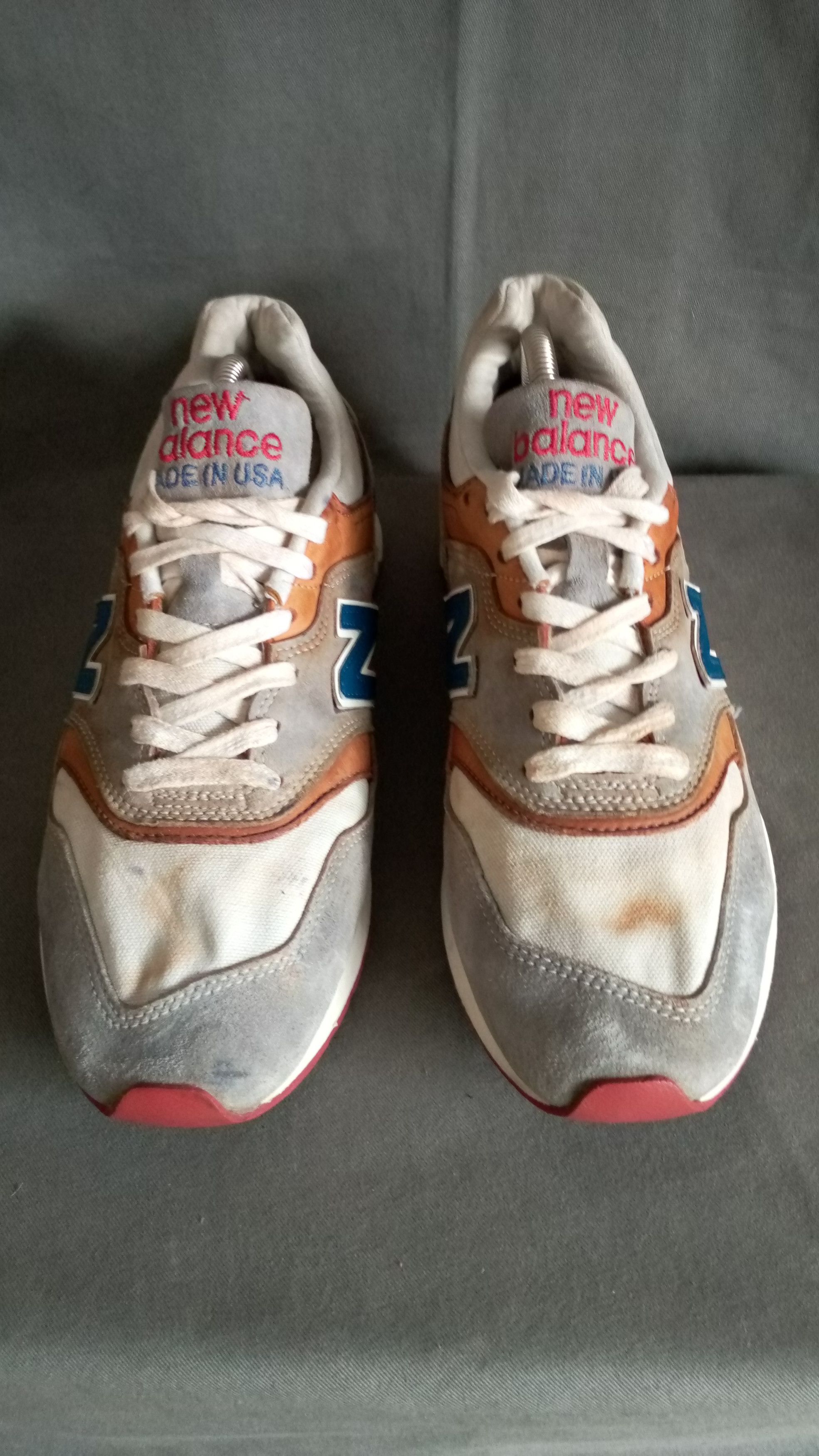 New Balance New Balance 997 Mens Running Sneakers Size US 8 / EU 41 - 2 Thumbnail