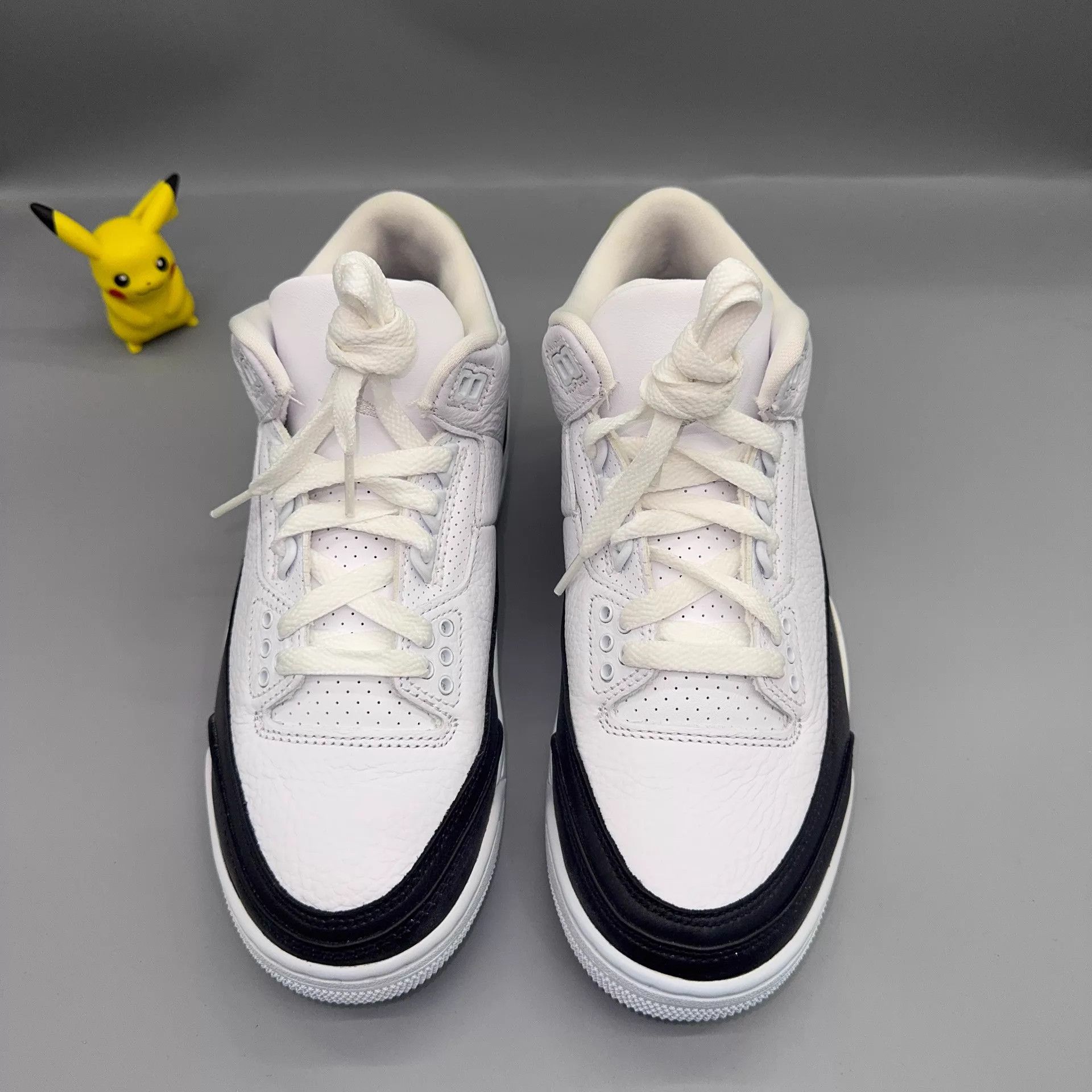 Nike Jordan AJ3 x Fragment Design Black White 38 Size US 5.5 / EU 38 - 2 Thumbnail
