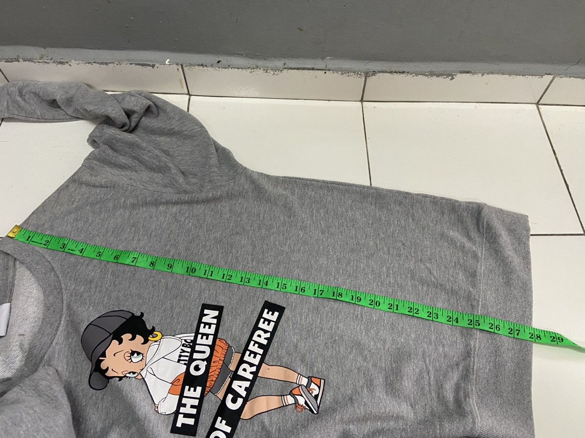 Cartoon Network BETTY BOOP THE QUEEN OF CAREFREE SWEATSHIRT Size L / US 10 / IT 46 - 14 Thumbnail