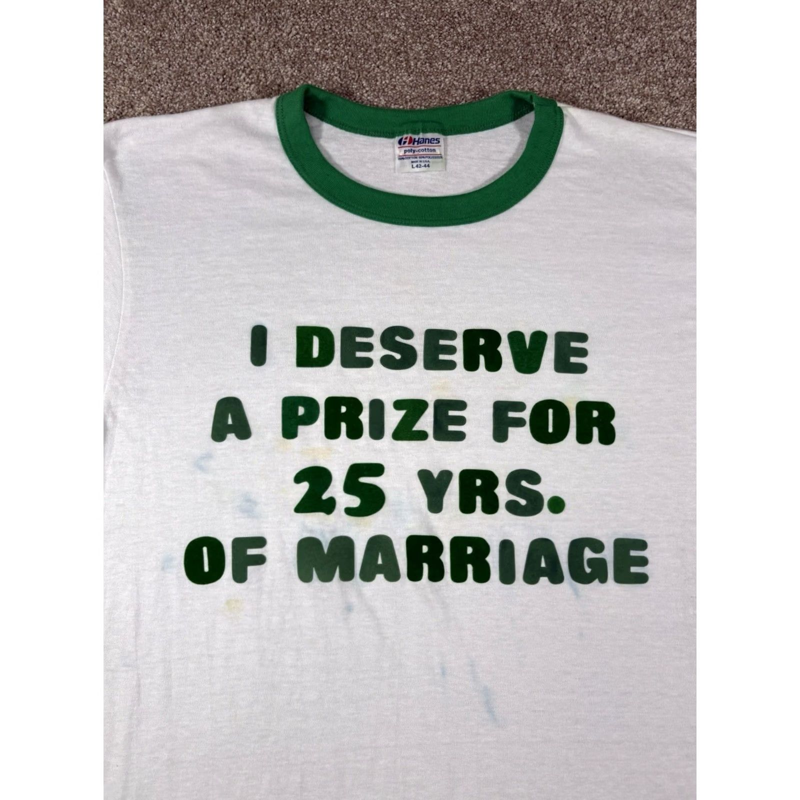 Hanes VINTAGE Hanes White T-Shirt Lot • Size M-L • Unisex Adults • Short Sleeve • Funny Married “I’m The Prize” Theme Size US M / EU 48-50 / 2 - 3 Thumbnail
