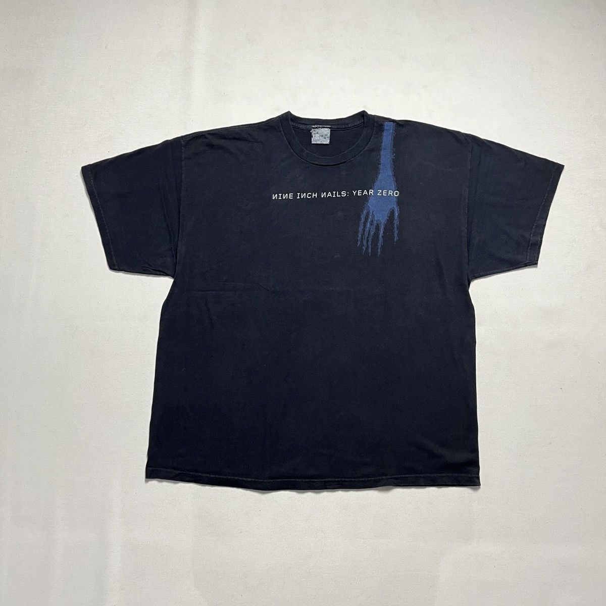 Band Tees Nine inch nails band tee Size US XXL / EU 58 / 5 - 1 Thumbnail