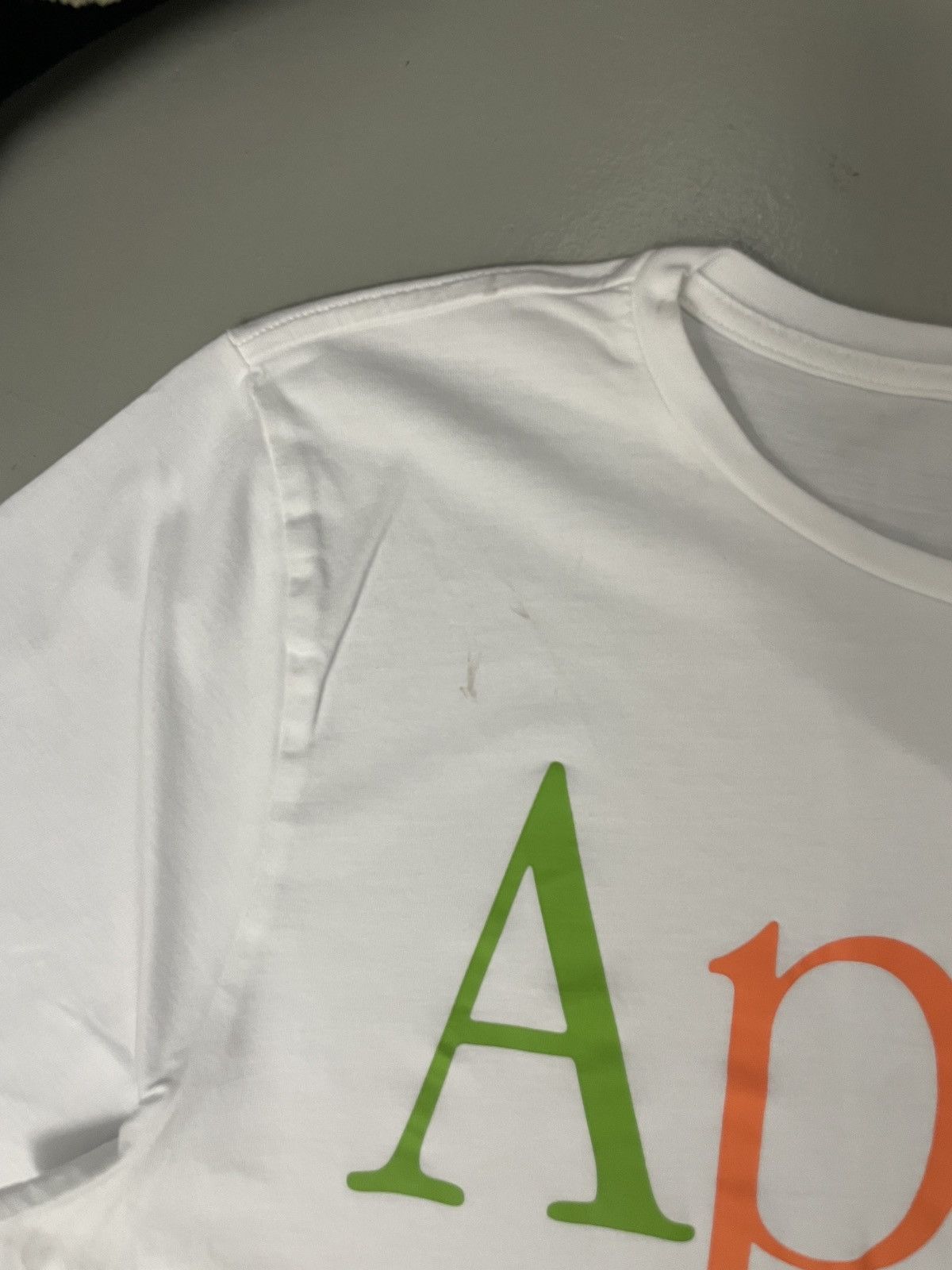 Apple Vintage Steve Job Apple Size US M / EU 48-50 / 2 - 3 Thumbnail