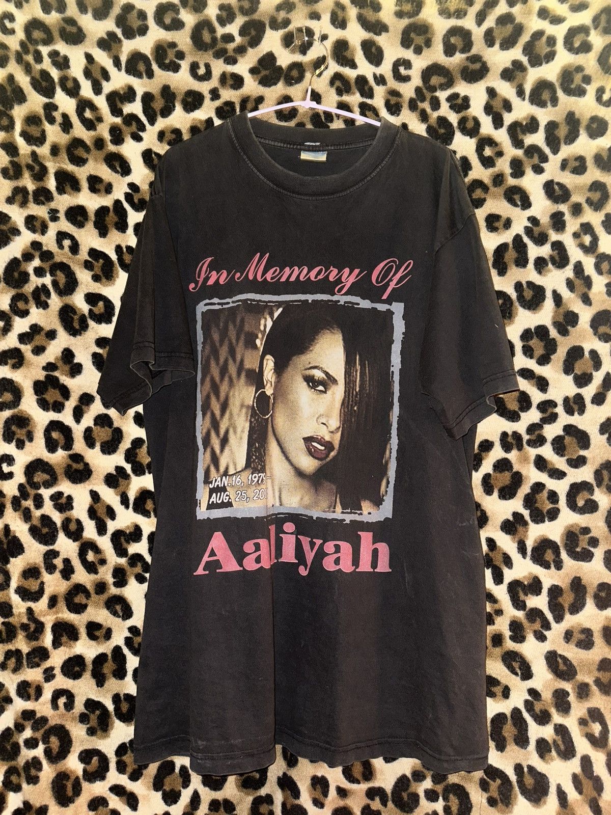Other Vintage 2001 Aaliyah Memorial T-Shirt • Original • Try Again Size L / US 10 / IT 46 - 1 Thumbnail