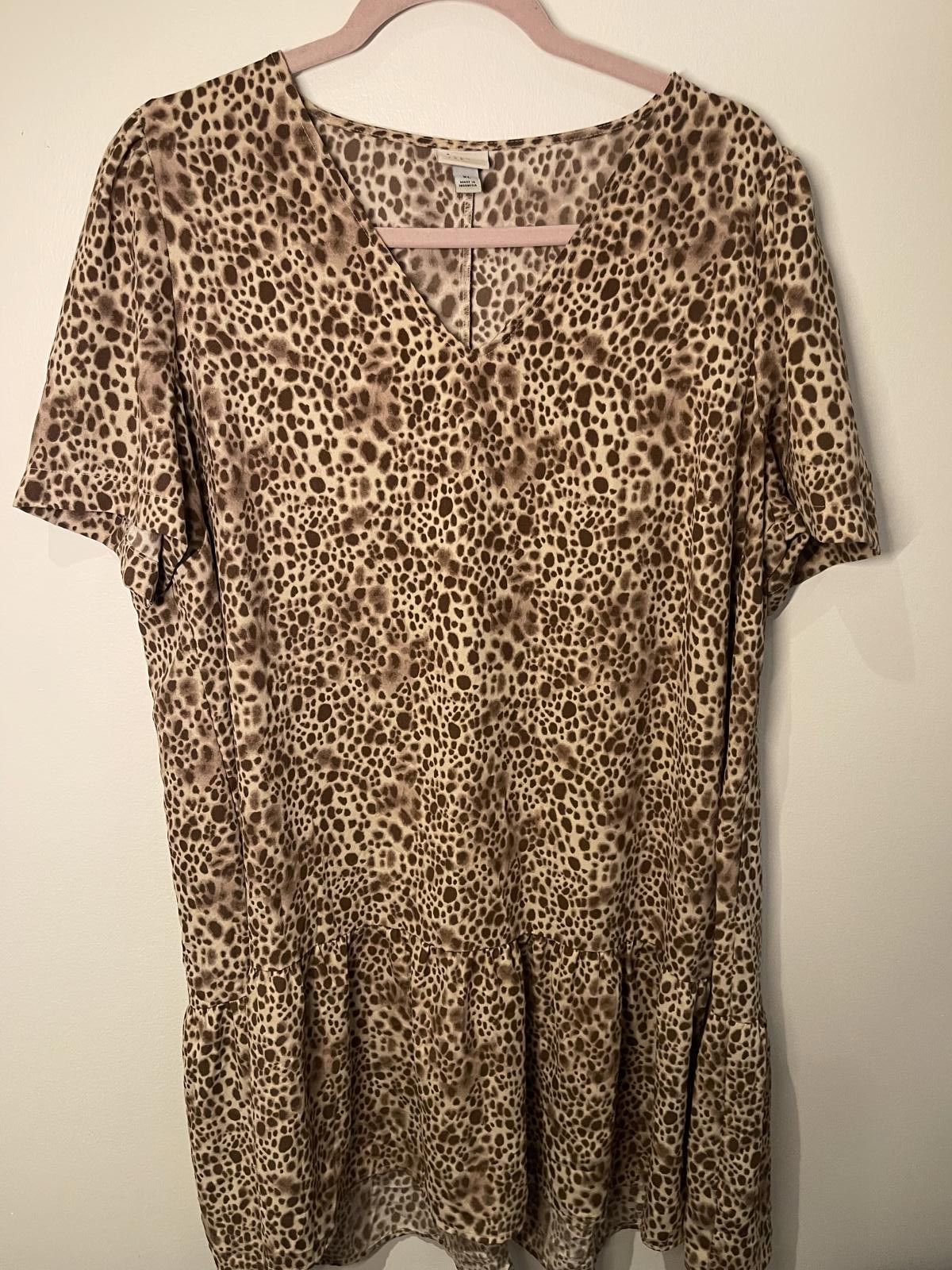 Designer A New Day Animal Print top Size ONE SIZE - 1 Thumbnail