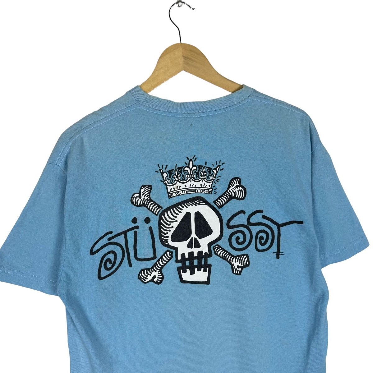Stussy ❄️STUSSY CROSS SKULLS BONES TSHIRT Size US L / EU 52-54 / 3 - 6 Thumbnail