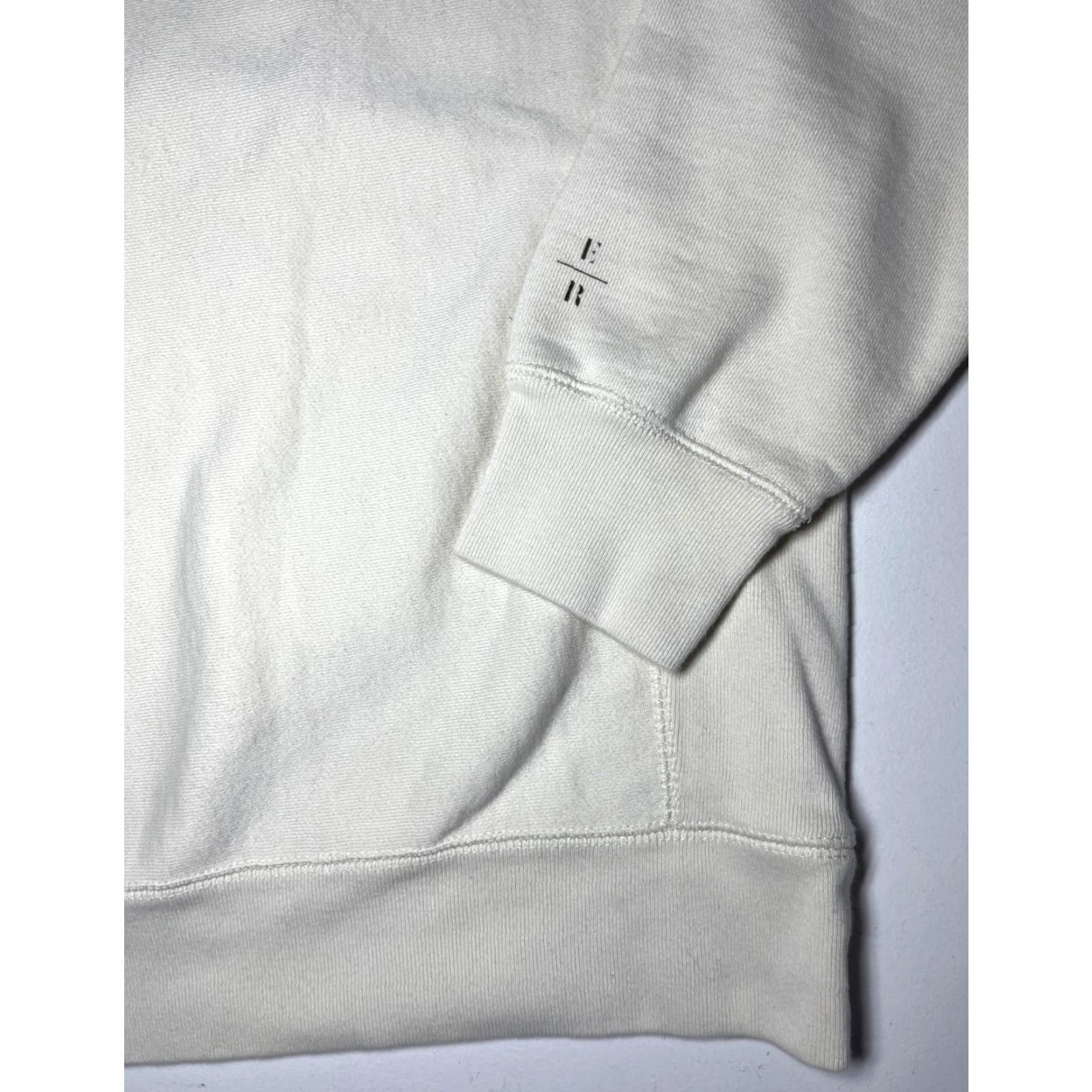 Vintage Emily Roggenburk Women's Sweatshirt Crew Neck Pullover City "Cleveland Sports Club" Sz M Off-White Size M / US 6-8 / IT 42-44 - 7 Thumbnail