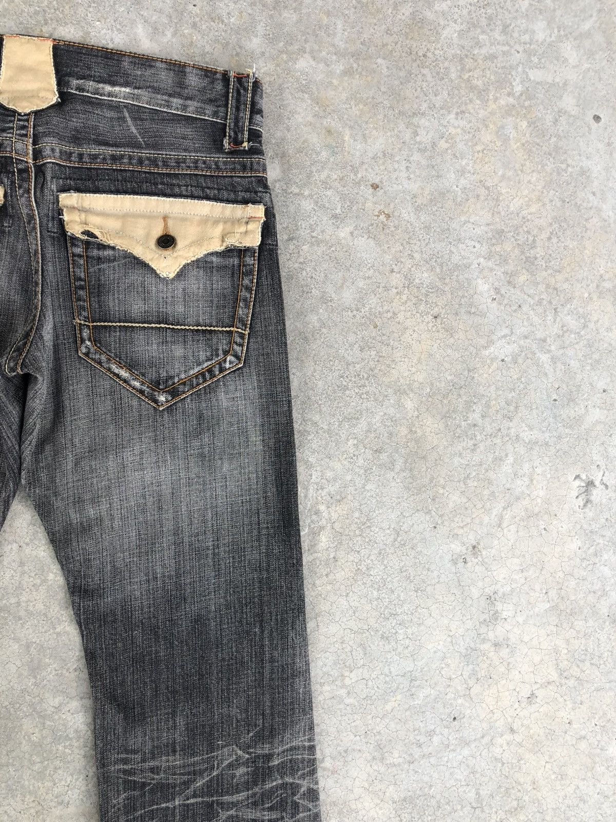 semanticdesign Semantic Design Flared Jeans Distressed Jeans Size US 32 / EU 48 - 10 Thumbnail