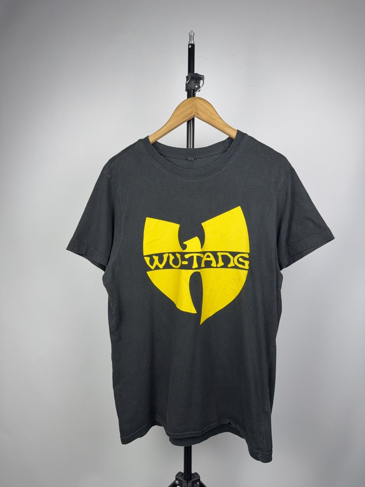 Wu-Tang Clan 00s Wu-Wear Wu-Tang Clan Black Tee Vintage Hip Hop Shirt Size US L / EU 52-54 / 3 - 1 Thumbnail