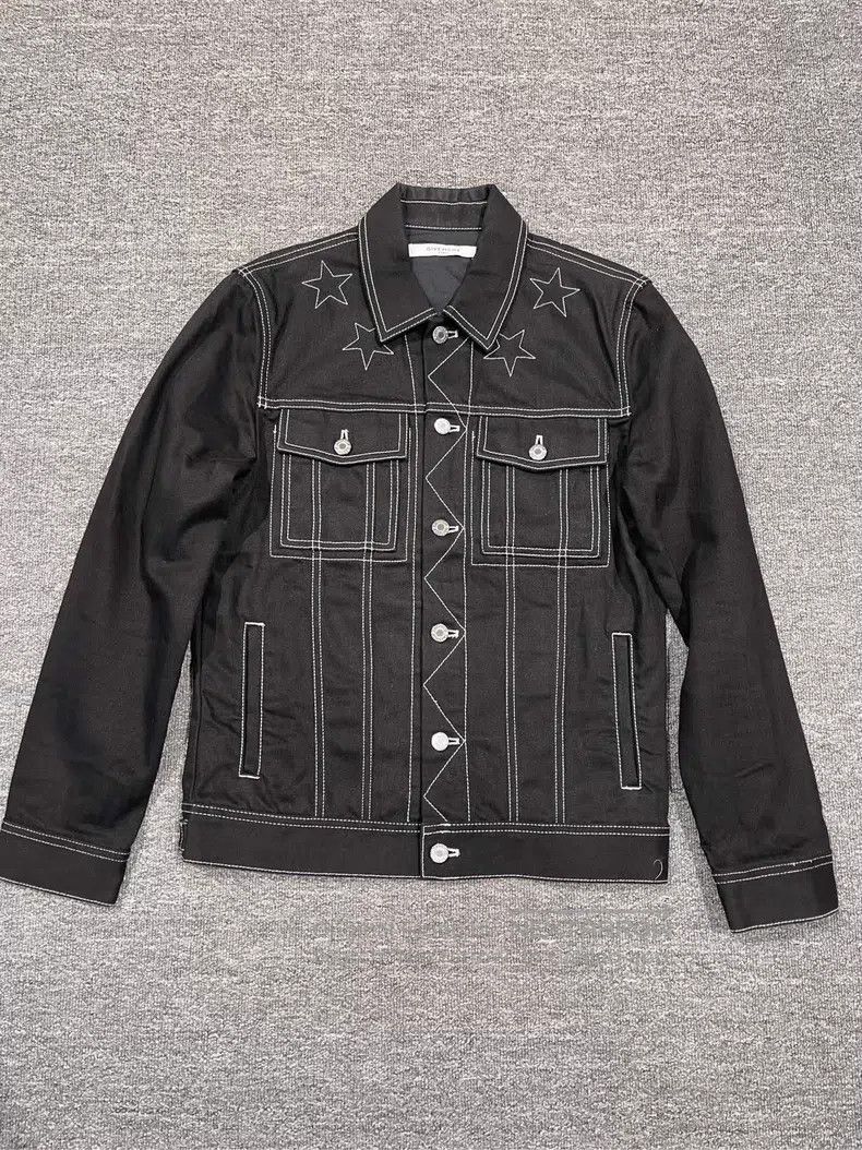 Givenchy Givenchy Star denim shirt jacket Size US M / EU 48-50 / 2 - 1 Thumbnail