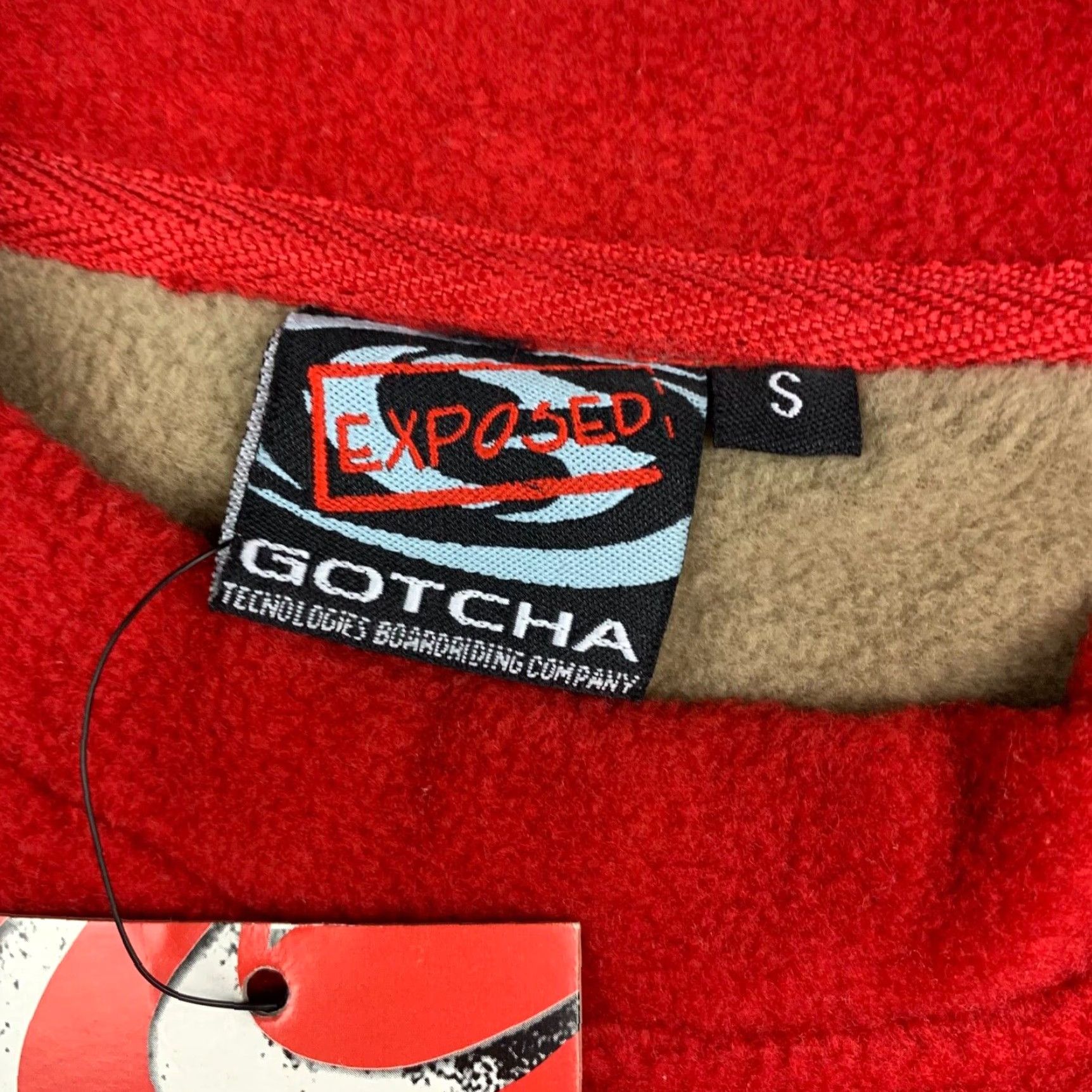 Gotcha VINTAGE Gotcha Sweatshirt Pullover Shirt Crewneck Regular Red Tan Men S Size US S / EU 44-46 / 1 - 4 Thumbnail