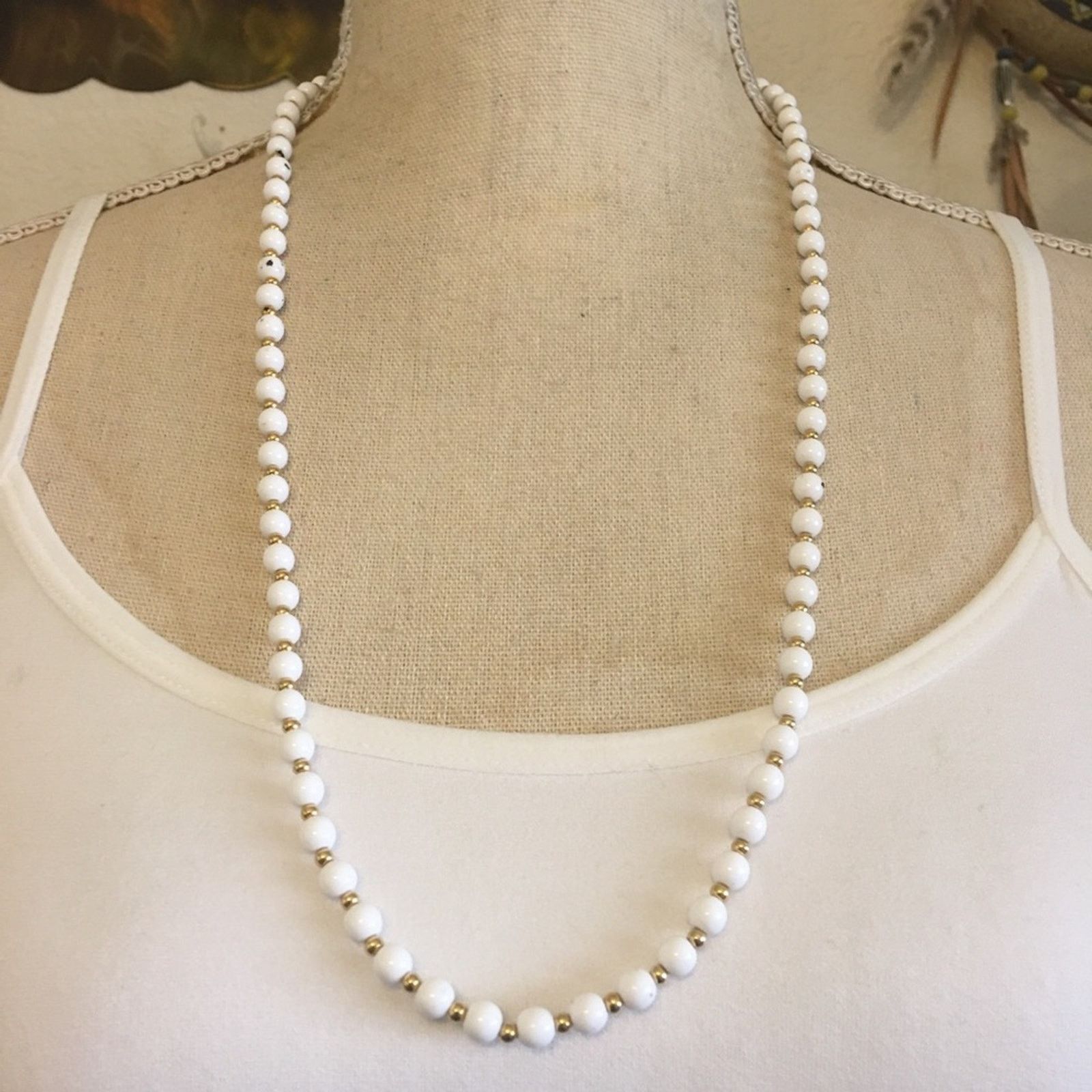 Monet Vintage Monet white glass pearl bead necklace Size ONE SIZE - 1 Thumbnail