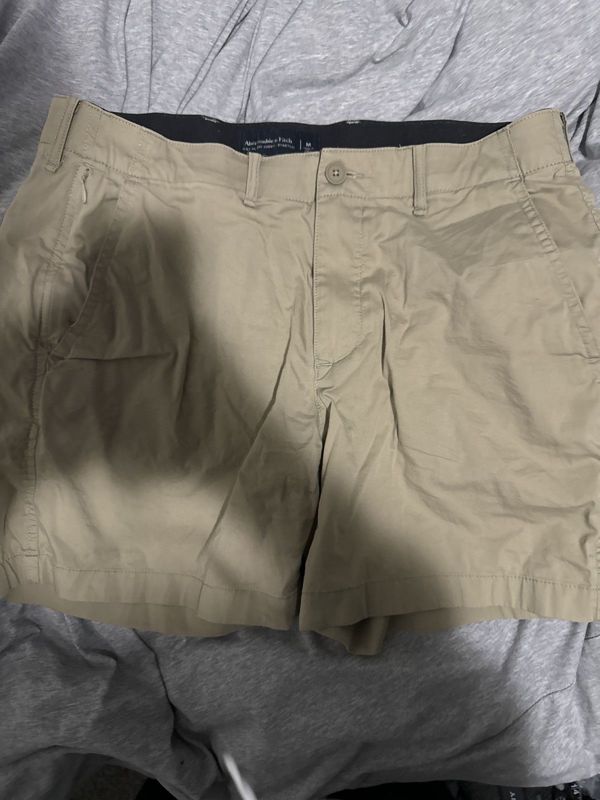 Abercrombie & Fitch Abercrombie&Fitch All Day Stretch shorts Size US 30 / EU 46 - 1 Thumbnail