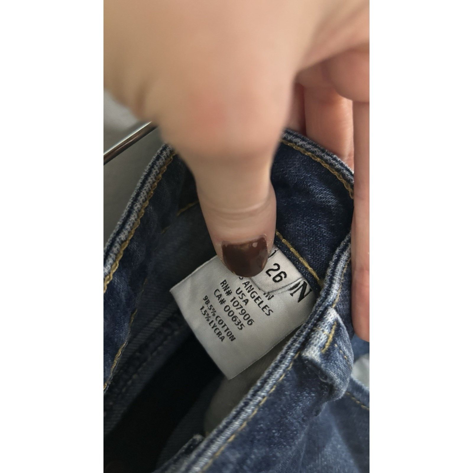 Hudson Hudson Blue Jean Cropped 26 Size 26" / US 2 / IT 38 - 4 Thumbnail
