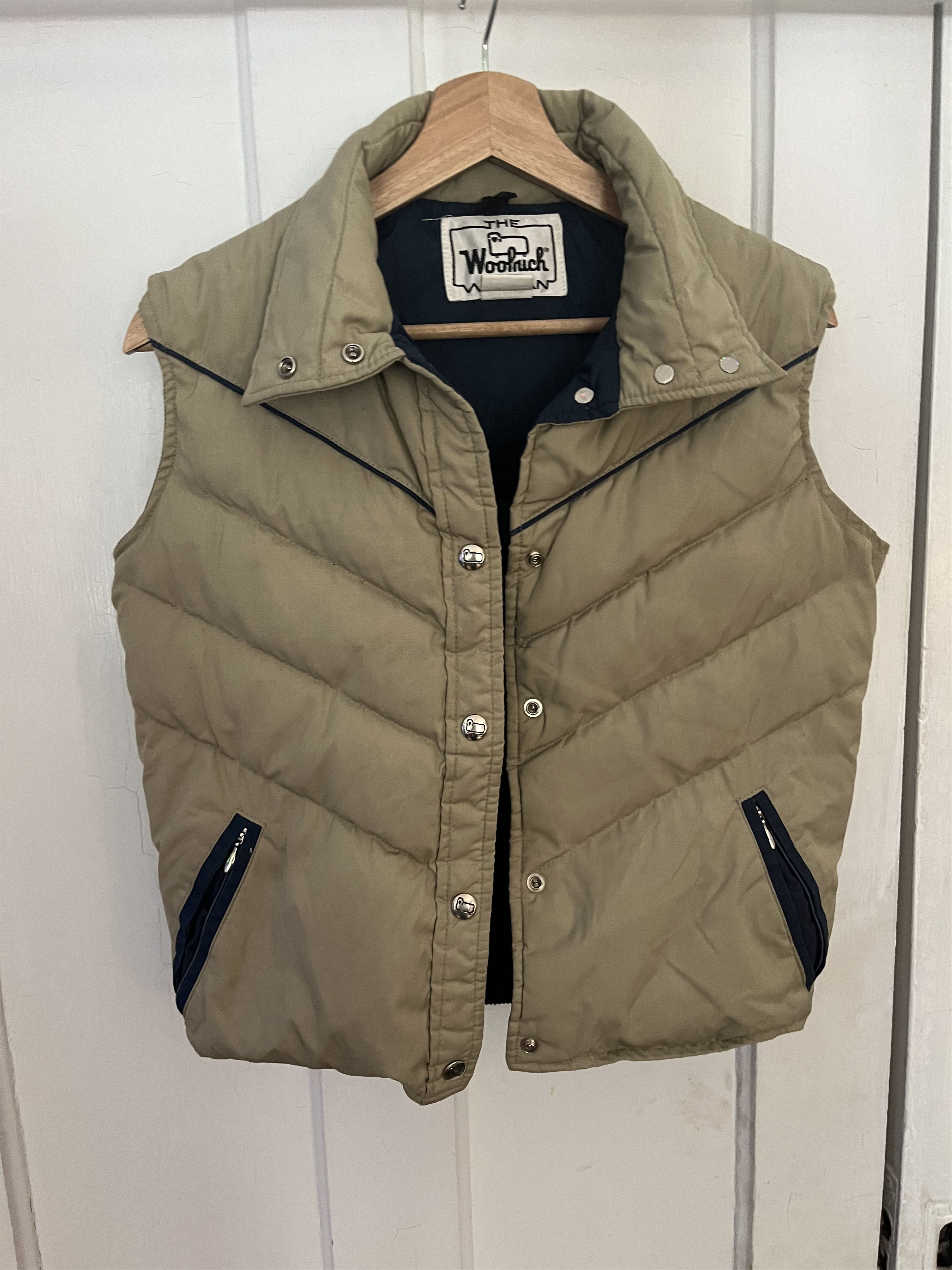Woolrich Woolen Mills 1980s Woolrich Tan & Navy Puffer Down Vest Size US M / EU 48-50 / 2 - 1 Thumbnail