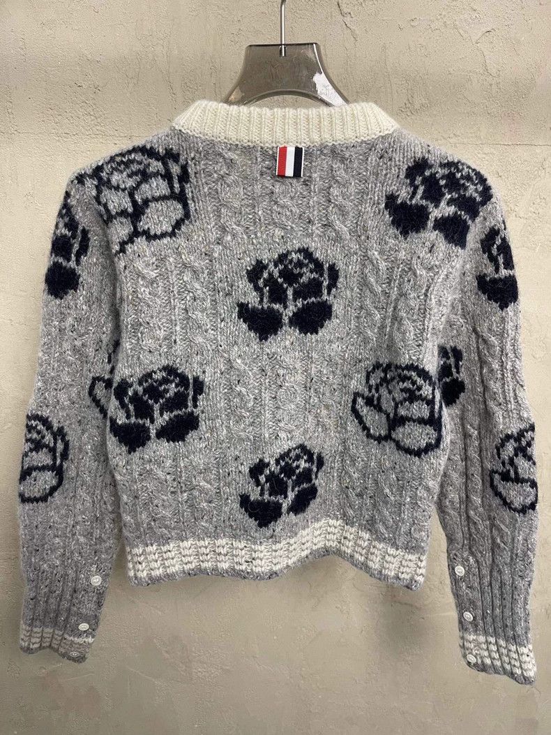 Thom Browne Thom Browne Gray rose patterned horsehair sweater Size S / US 4 / IT 40 - 5 Thumbnail
