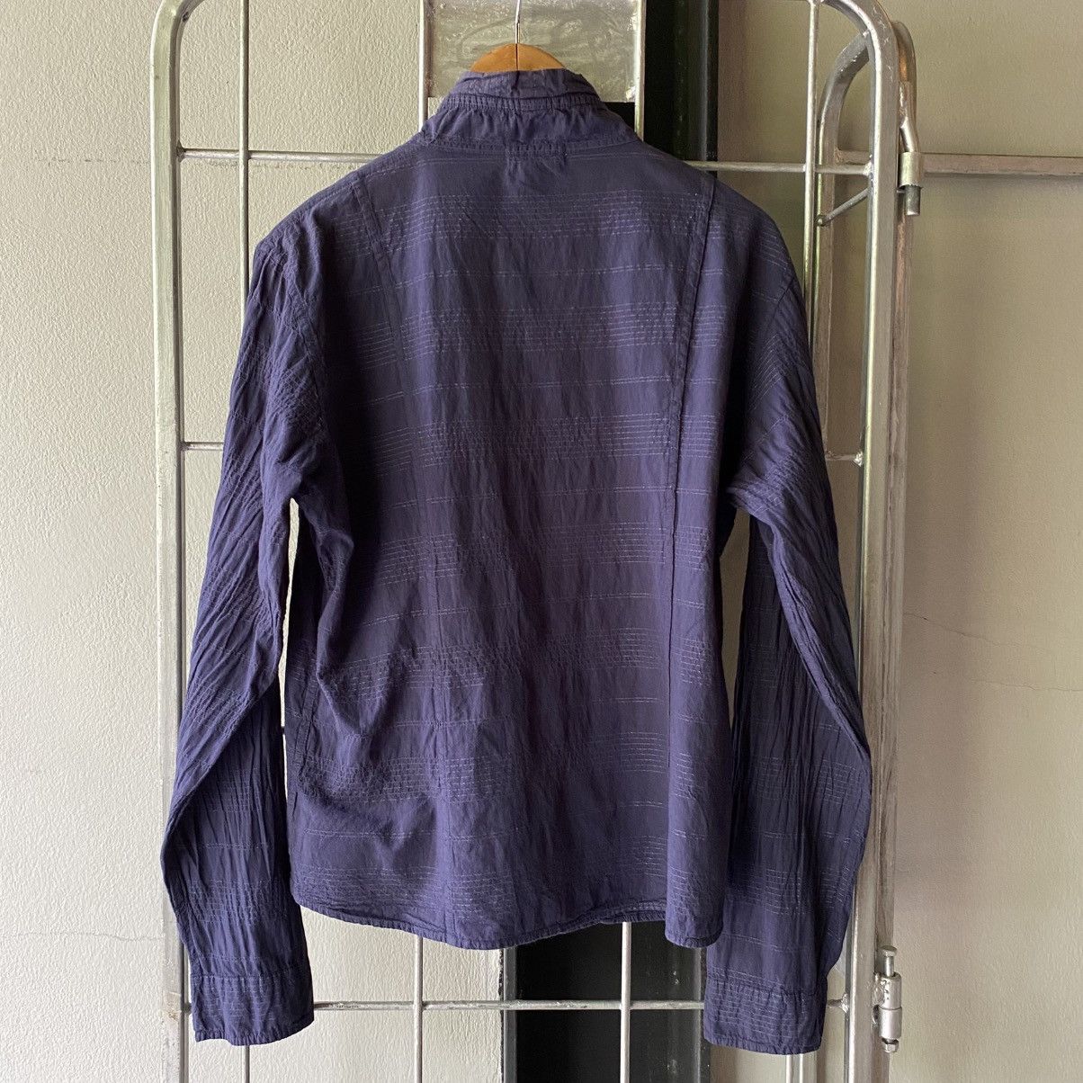 Issey Miyake Plantation Navy Textured Stand Collar Shirt Size M / US 6-8 / IT 42-44 - 10 Thumbnail