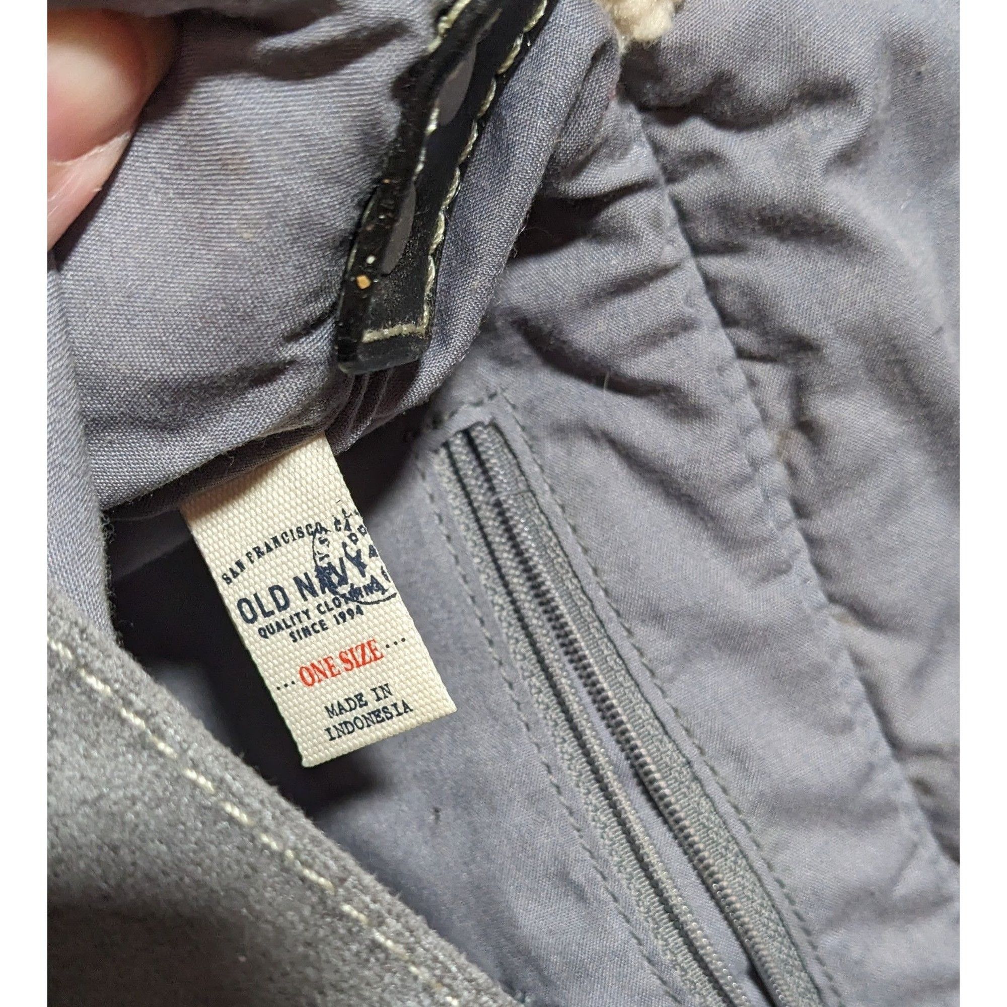 Old Navy Old Navy Grey Sherpa Purse Size ONE SIZE - 5 Thumbnail