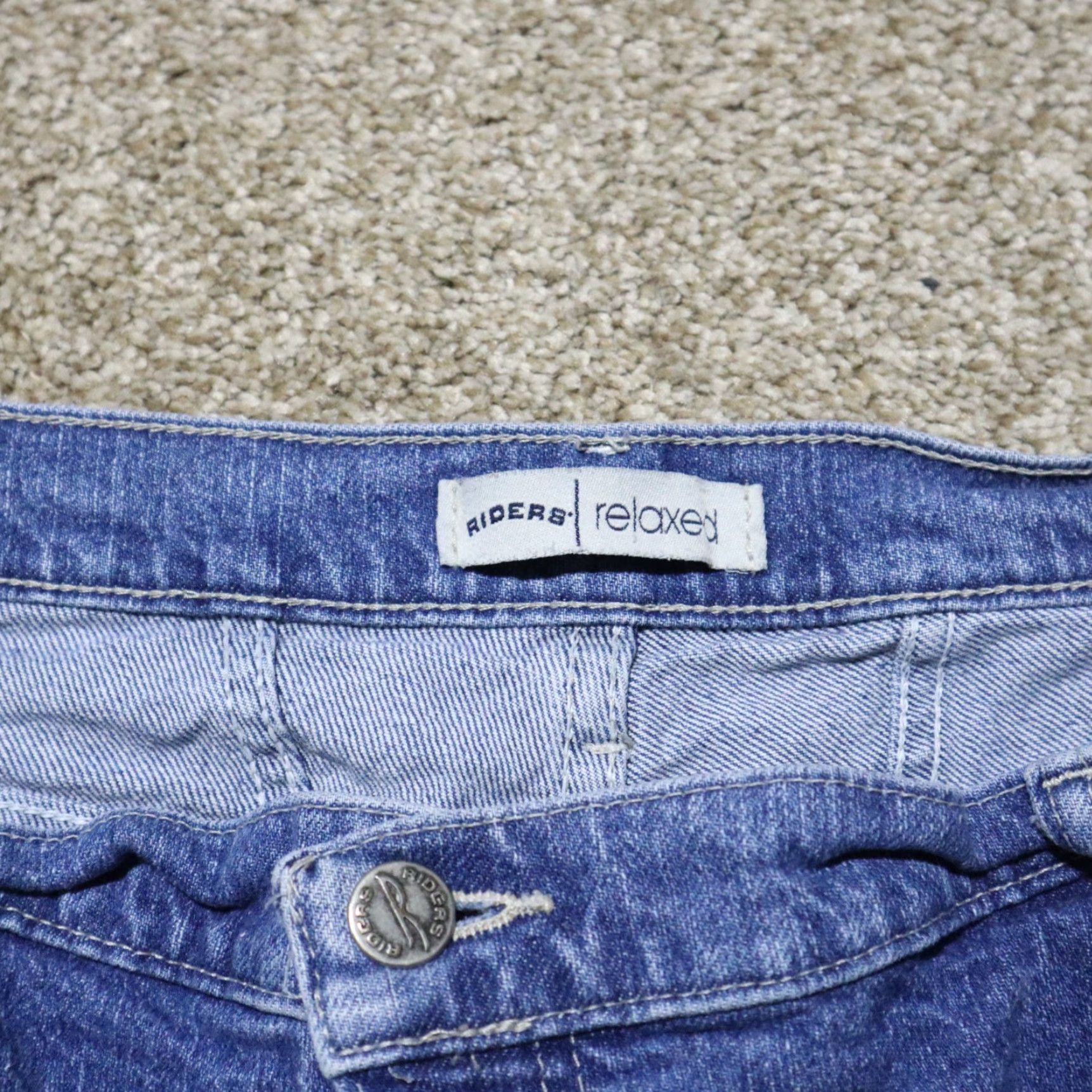 Wrangler Wrangler Jeans Denim 100% Cotton Floral Distressed Blue Women's Size 42 Modern Fit High Rise 29in Inseam Size 28" / US 6 / IT 42 - 3 Thumbnail