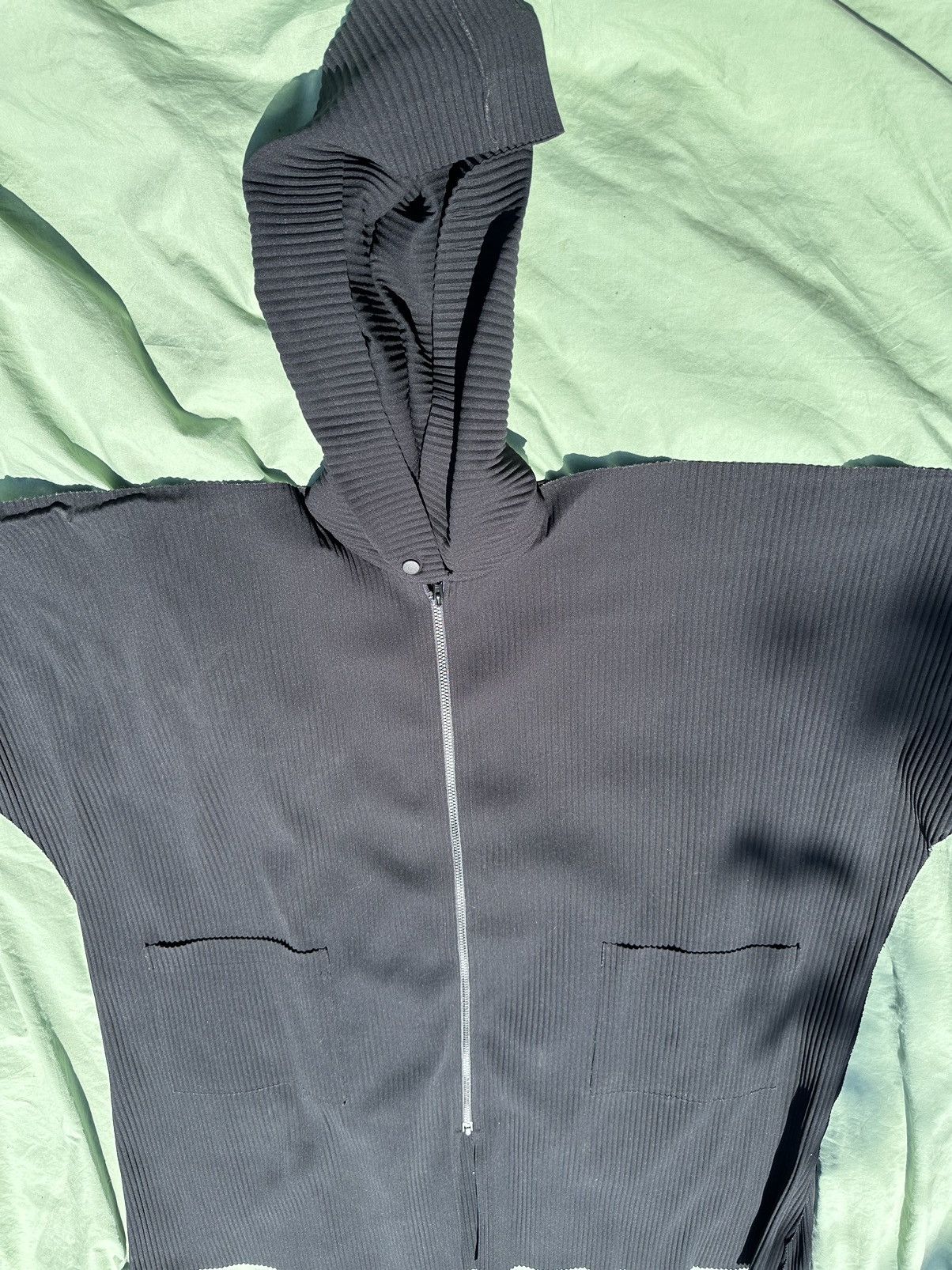 Homme Plisse Issey Miyake Issey Miyake pleated jacket Size US XL / EU 56 / 4 - 3 Thumbnail