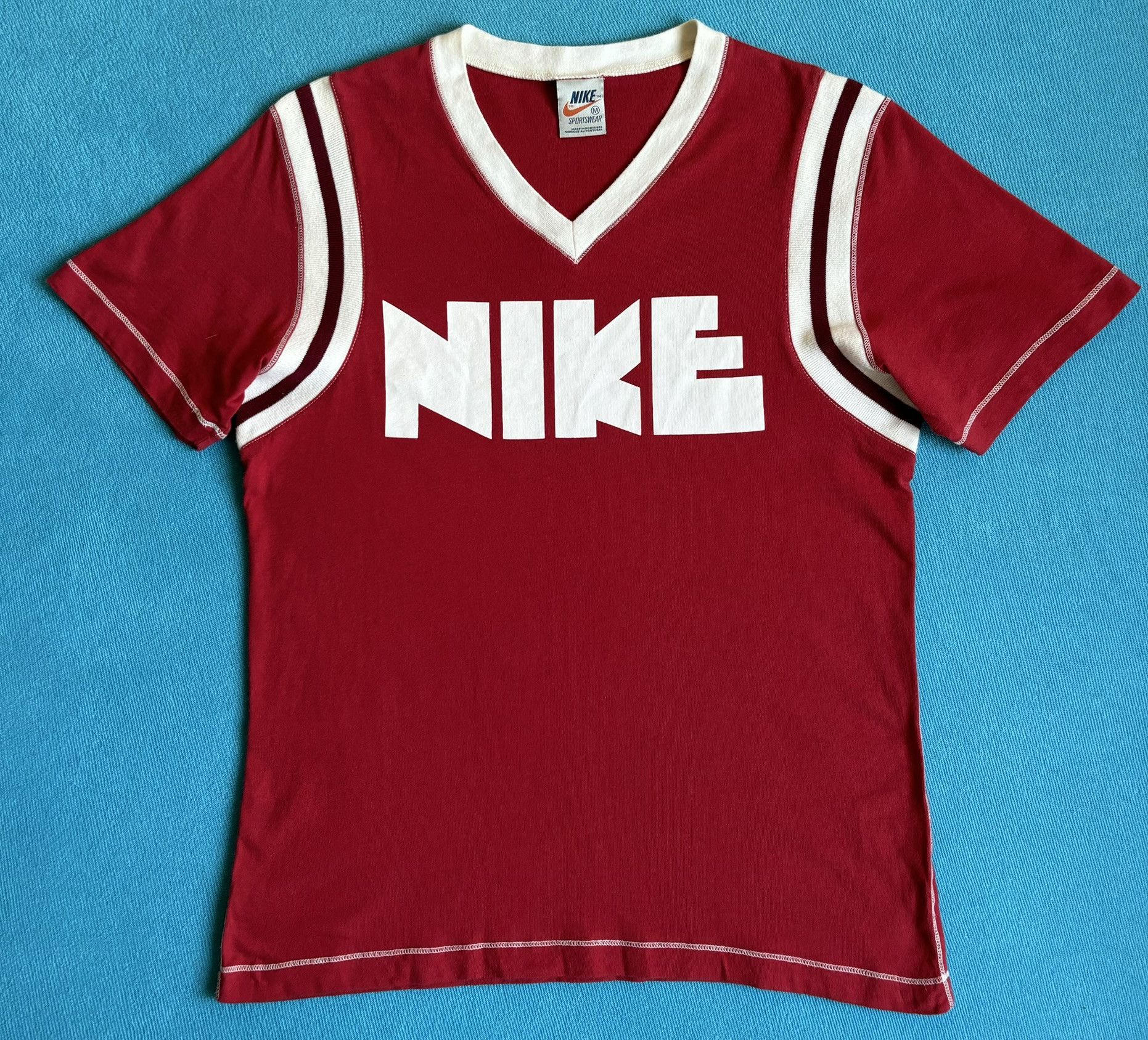 Nike T-shirt Nike 80s tag Y2K Size. M Size US M / EU 48-50 / 2 - 5 Thumbnail