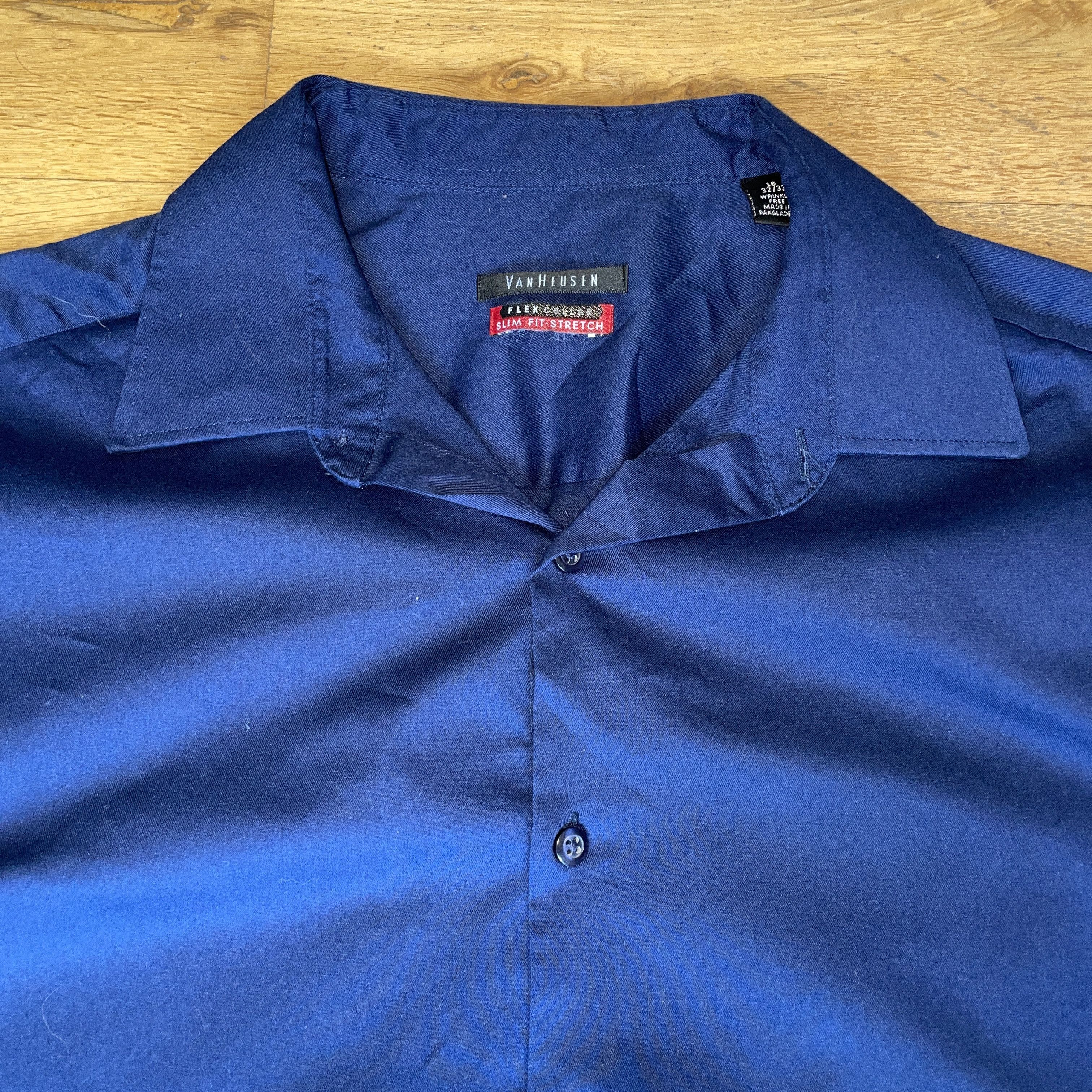 Van Heusen Van Heusen Men's Elegant Slim Fit Cotton Shirt Size XL Size US XL / EU 56 / 4 - 2 Thumbnail