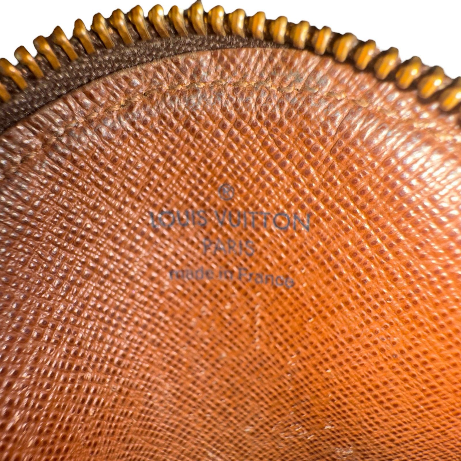 Louis Vuitton Louis Vuitton Monogram Round Zippy Pouch Size ONE SIZE - 8 Thumbnail